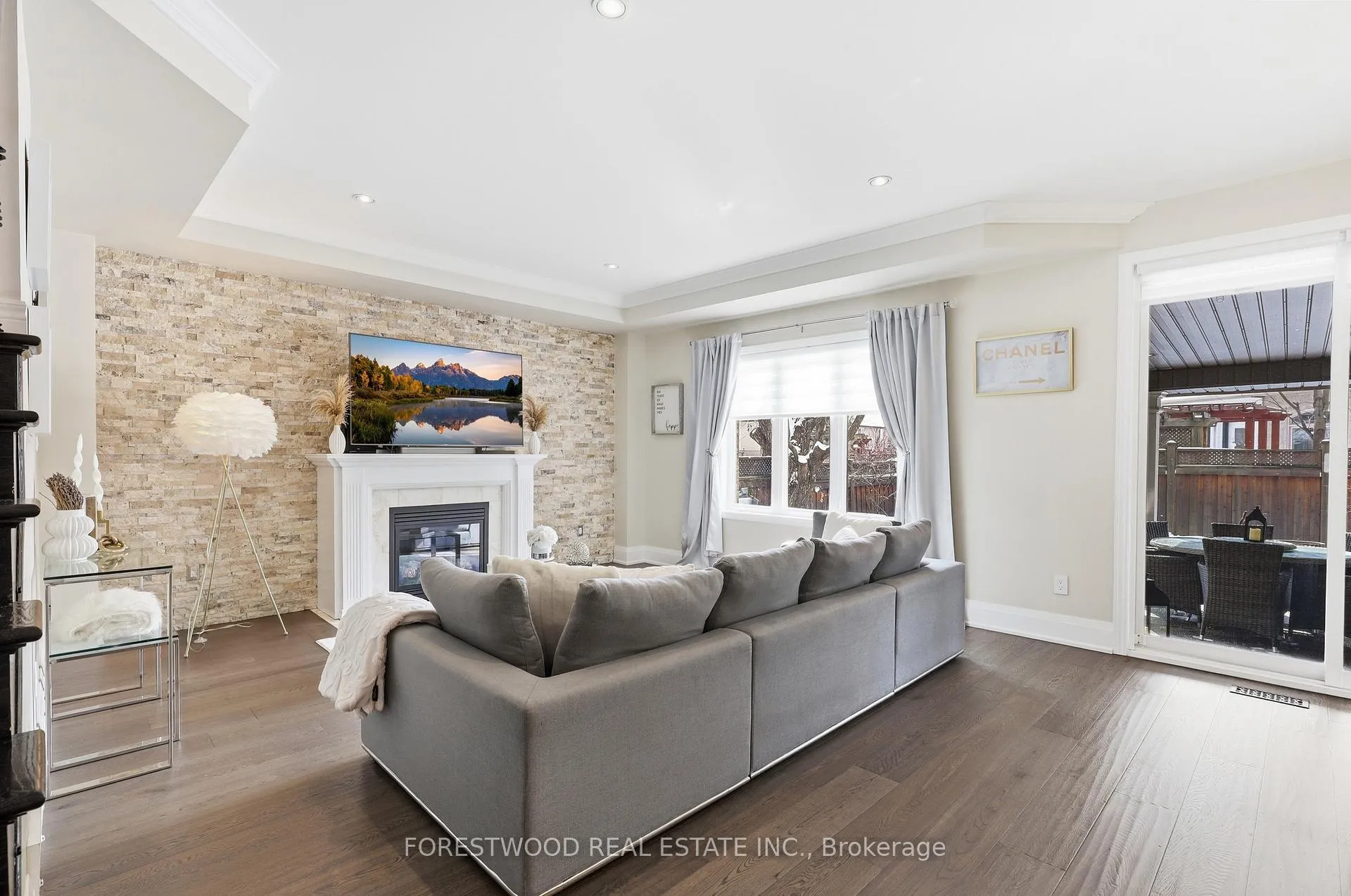 Photo 9 of 19 Michelangelo Lane, Hamilton, Carpenter — HOMEH