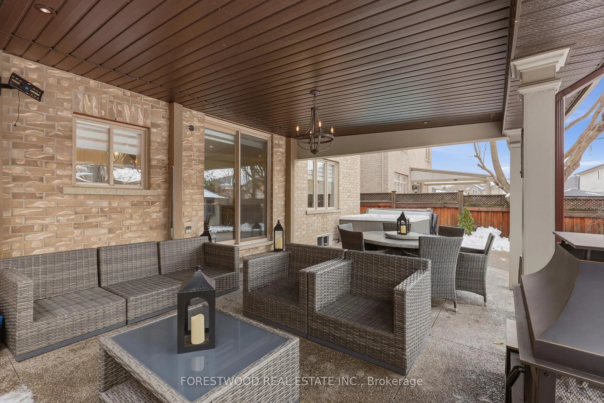 Photo 25 of 19 Michelangelo Lane, Hamilton, Carpenter — HOMEH