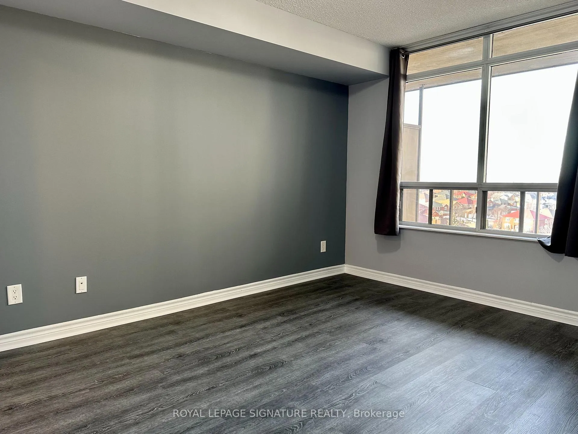 Photo 10 of Unit 822, 700 Humberwood Boulevard, Etobicoke, West Humber-Clairville — HOMEH