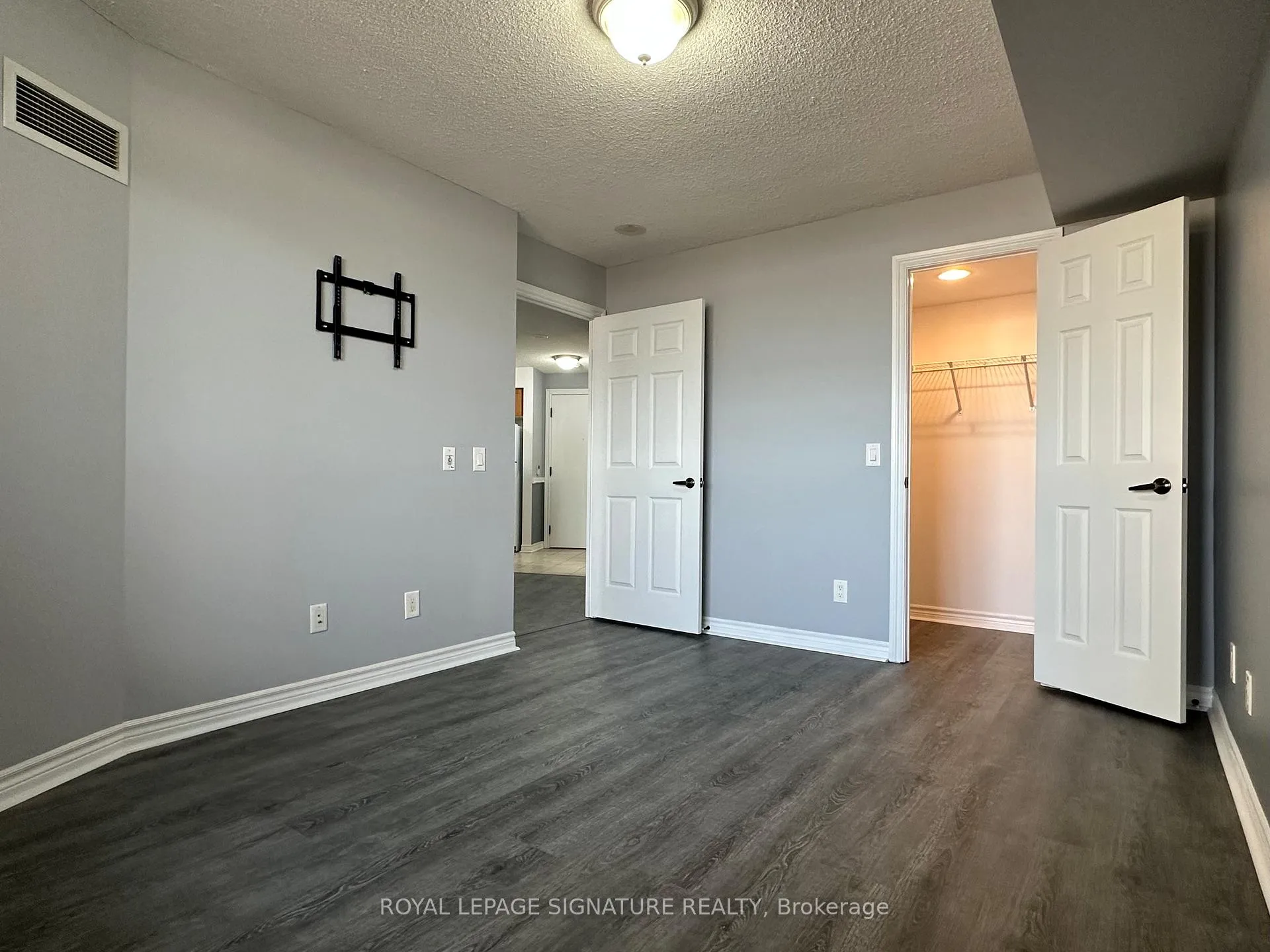 Photo 12 of Unit 822, 700 Humberwood Boulevard, Etobicoke, West Humber-Clairville — HOMEH
