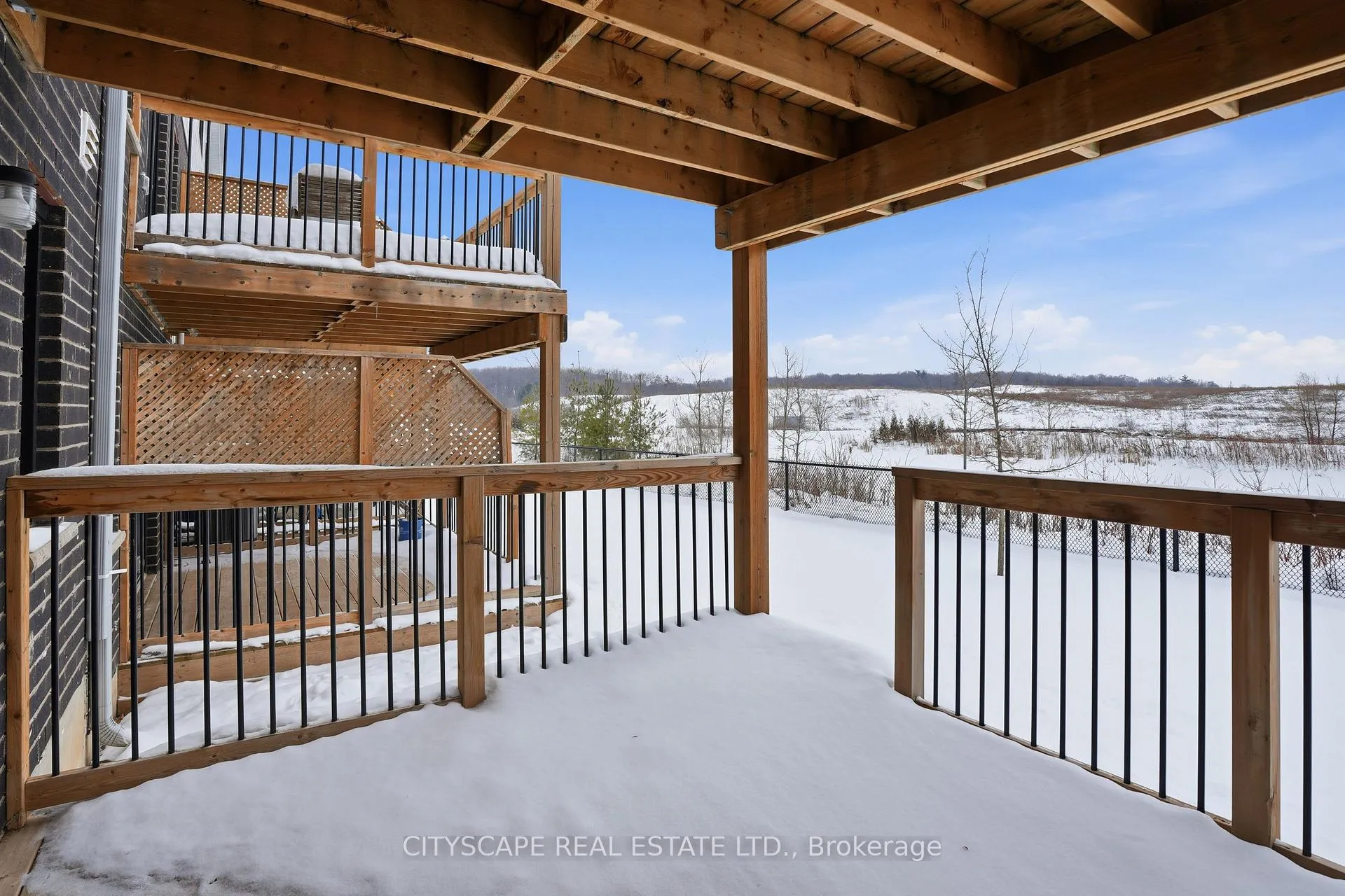 Photo 27 of 35 Woodedge Circle, Kitchener, Huron Park — HOMEH