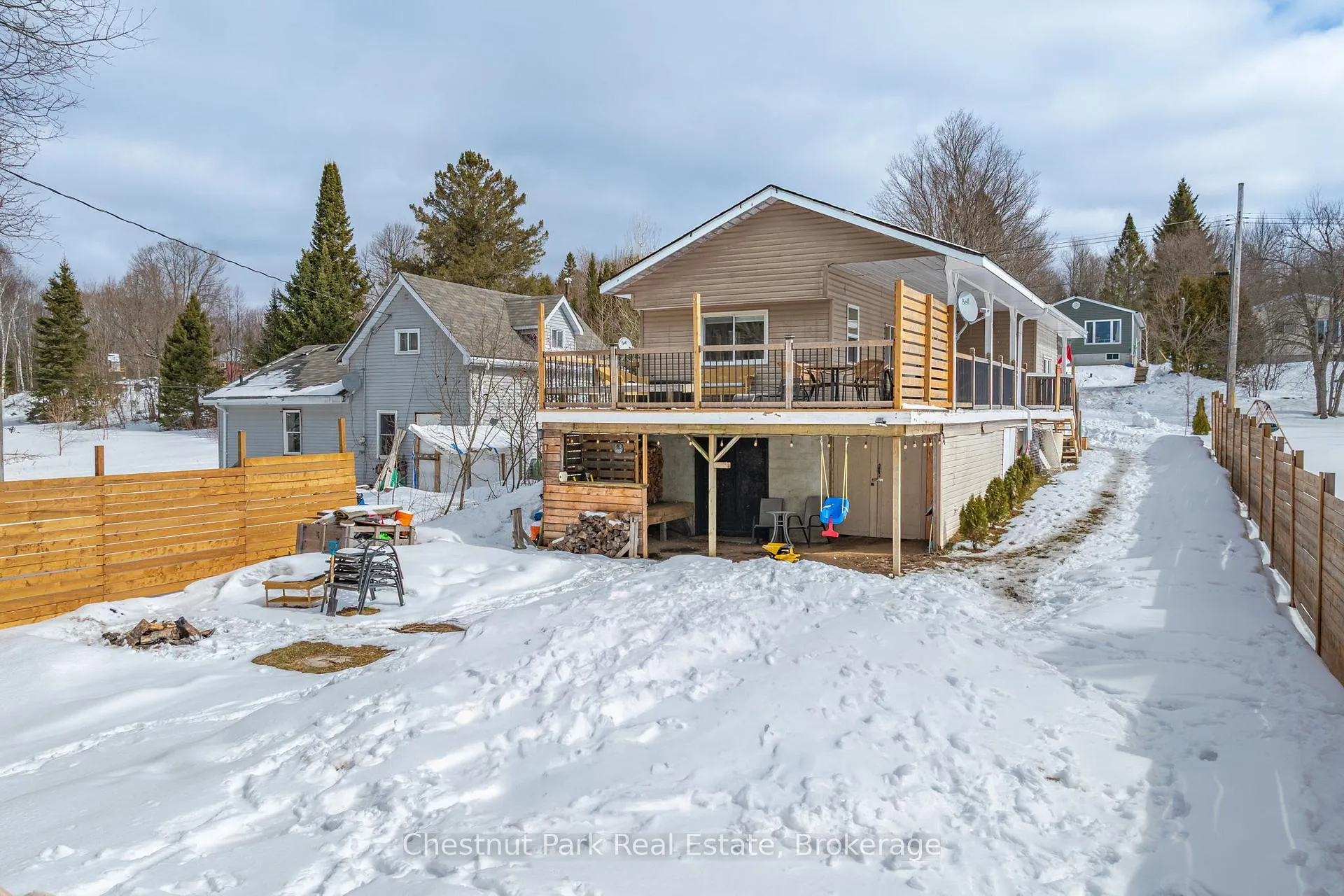 Photo 44 of 30 Empire Street, Kearney — HOMEH