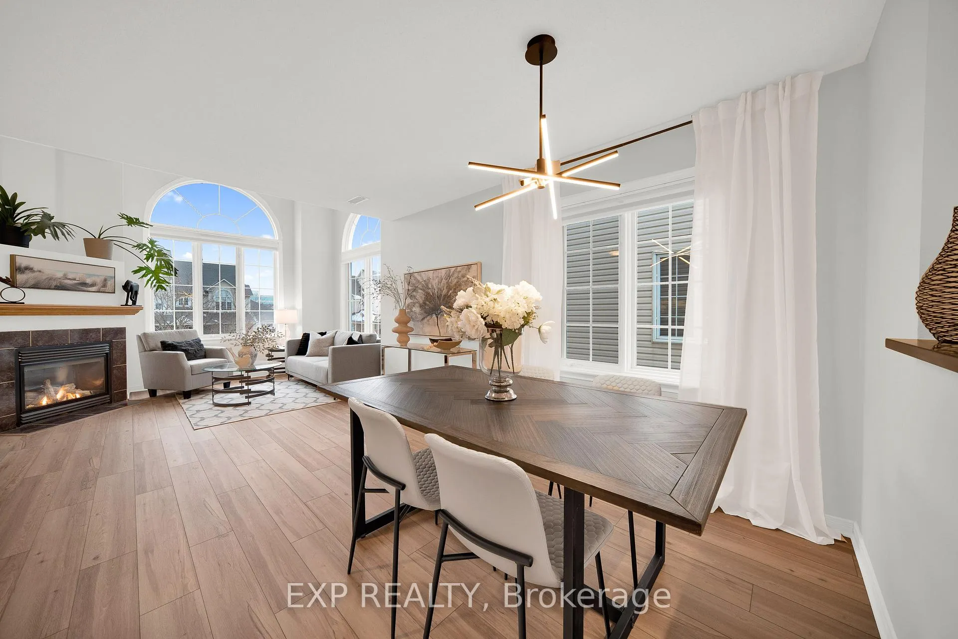 Photo 7 of 4481 Harper Avenue, Ottawa, Carson Grove — HOMEH