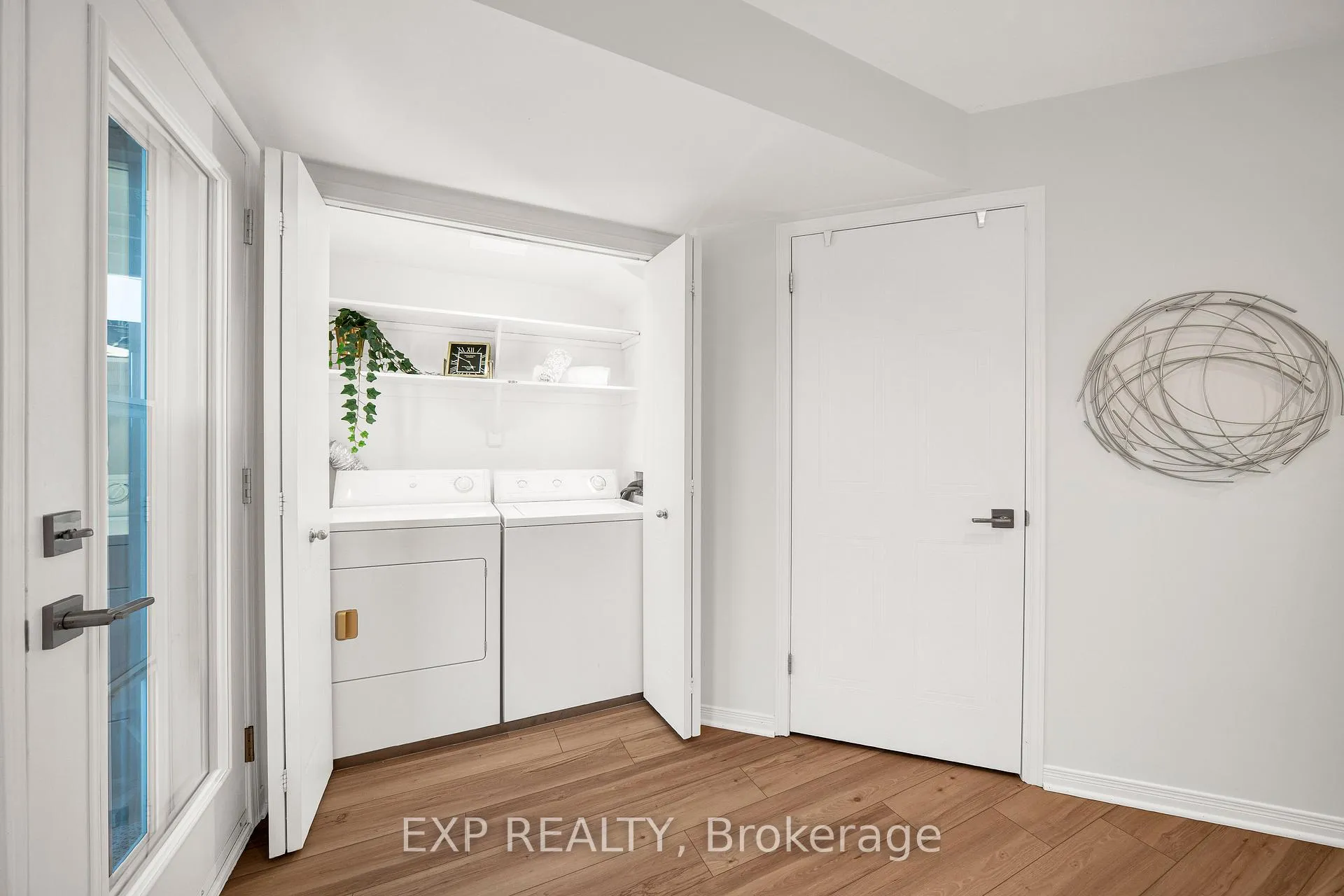 Photo 14 of 4481 Harper Avenue, Ottawa, Carson Grove — HOMEH