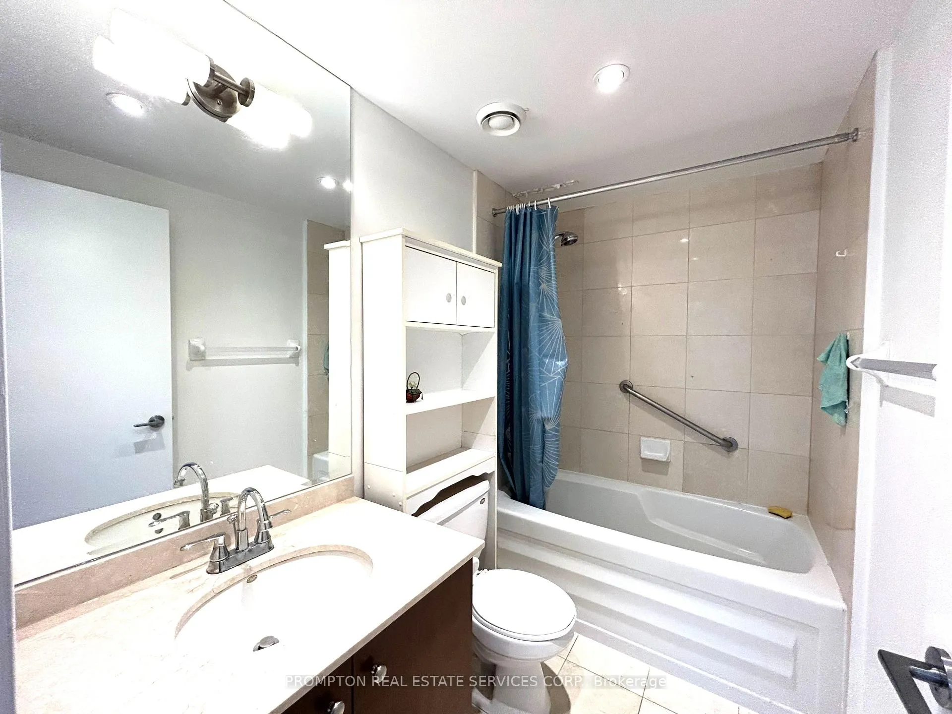 Photo 7 of Unit 505, 438 King Street W, Toronto, Waterfront Communities — HOMEH