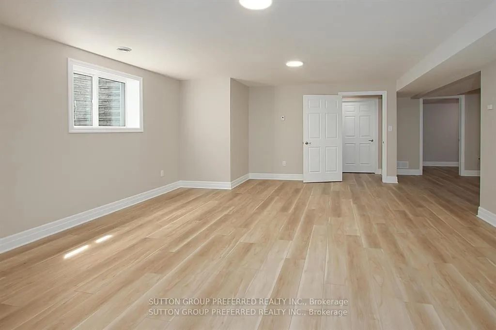 Photo 21 of 114 Barons Court, Central Elgin, Belmont — HOMEH