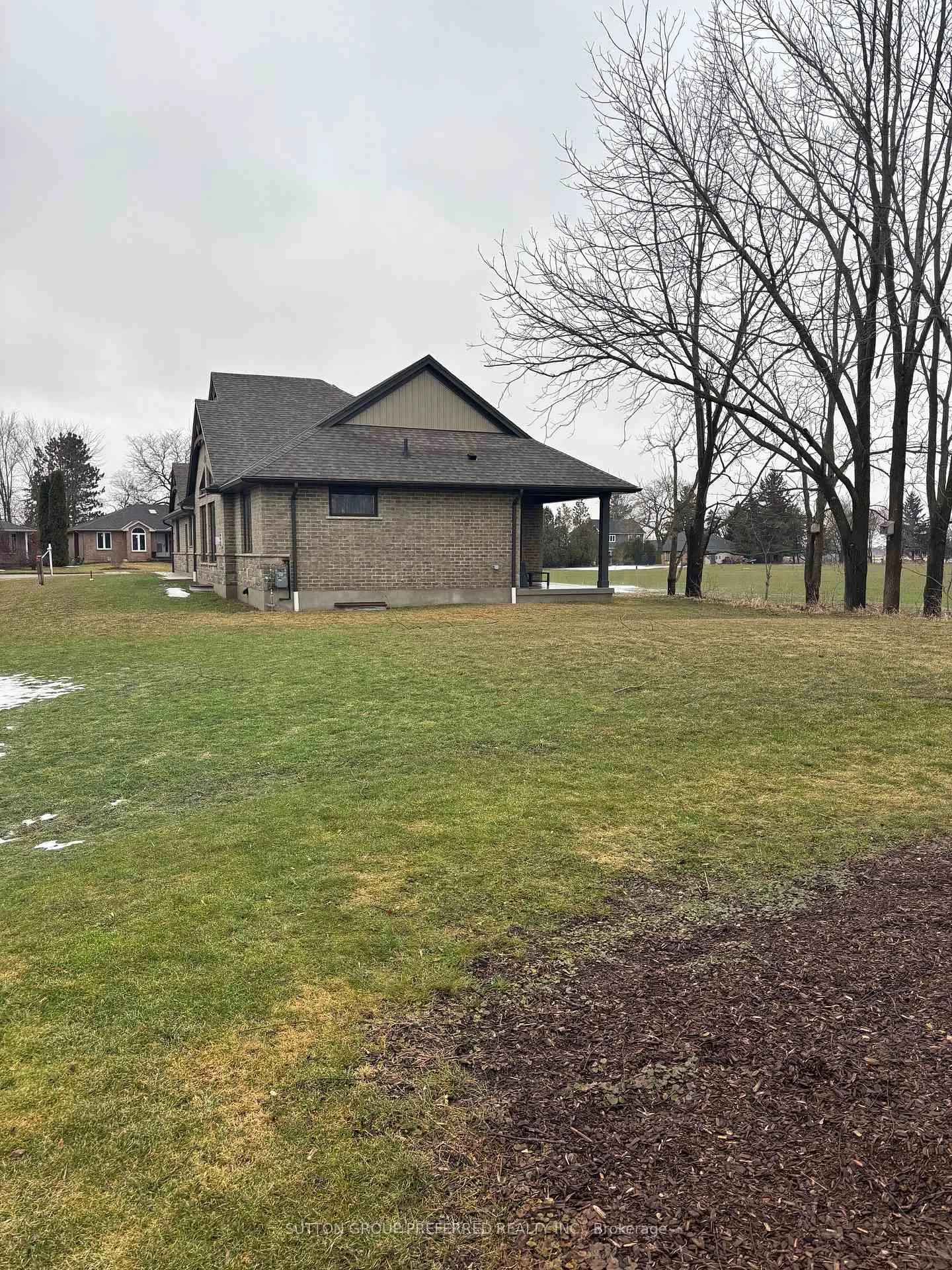 Photo 33 of 114 Barons Court, Central Elgin, Belmont — HOMEH