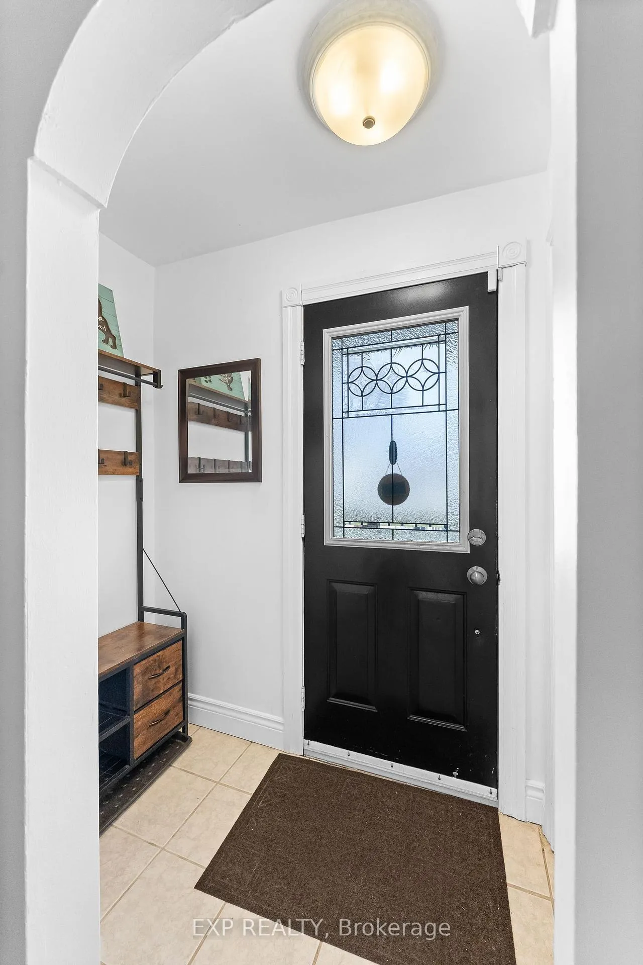 Photo 5 of 9 Parkdale Drive, Thorold, Thorold Downtown — HOMEH