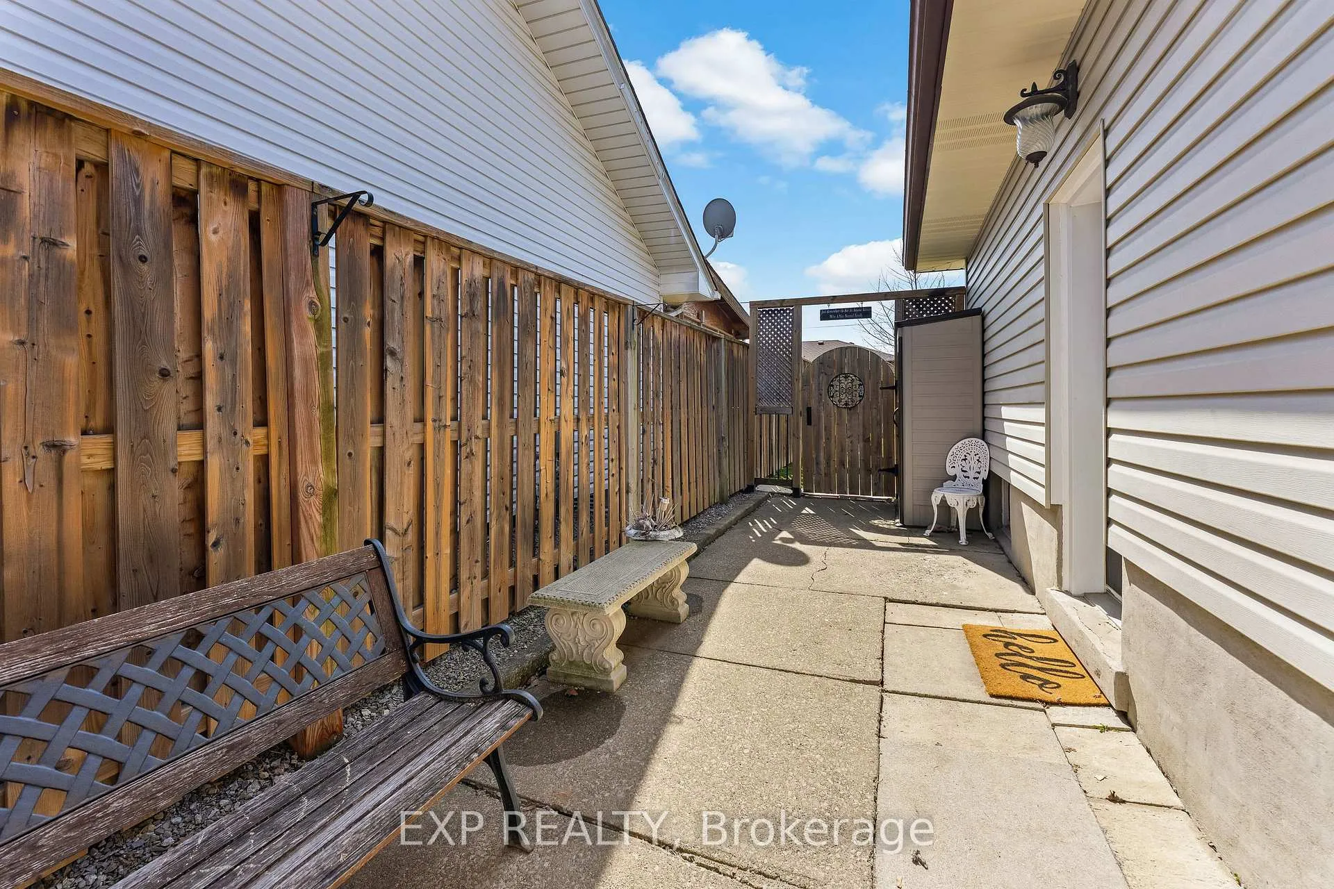 Photo 32 of 9 Parkdale Drive, Thorold, Thorold Downtown — HOMEH