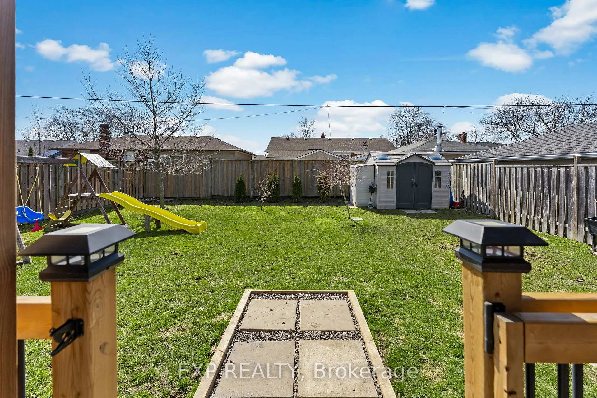 Photo 35 of 9 Parkdale Drive, Thorold, Thorold Downtown — HOMEH