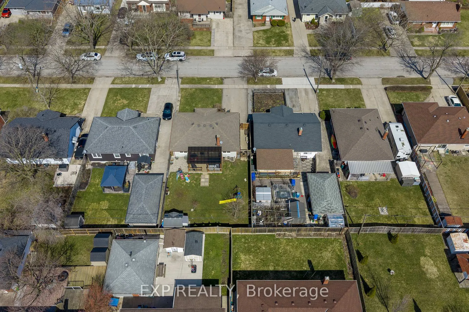 Photo 39 of 9 Parkdale Drive, Thorold, Thorold Downtown — HOMEH