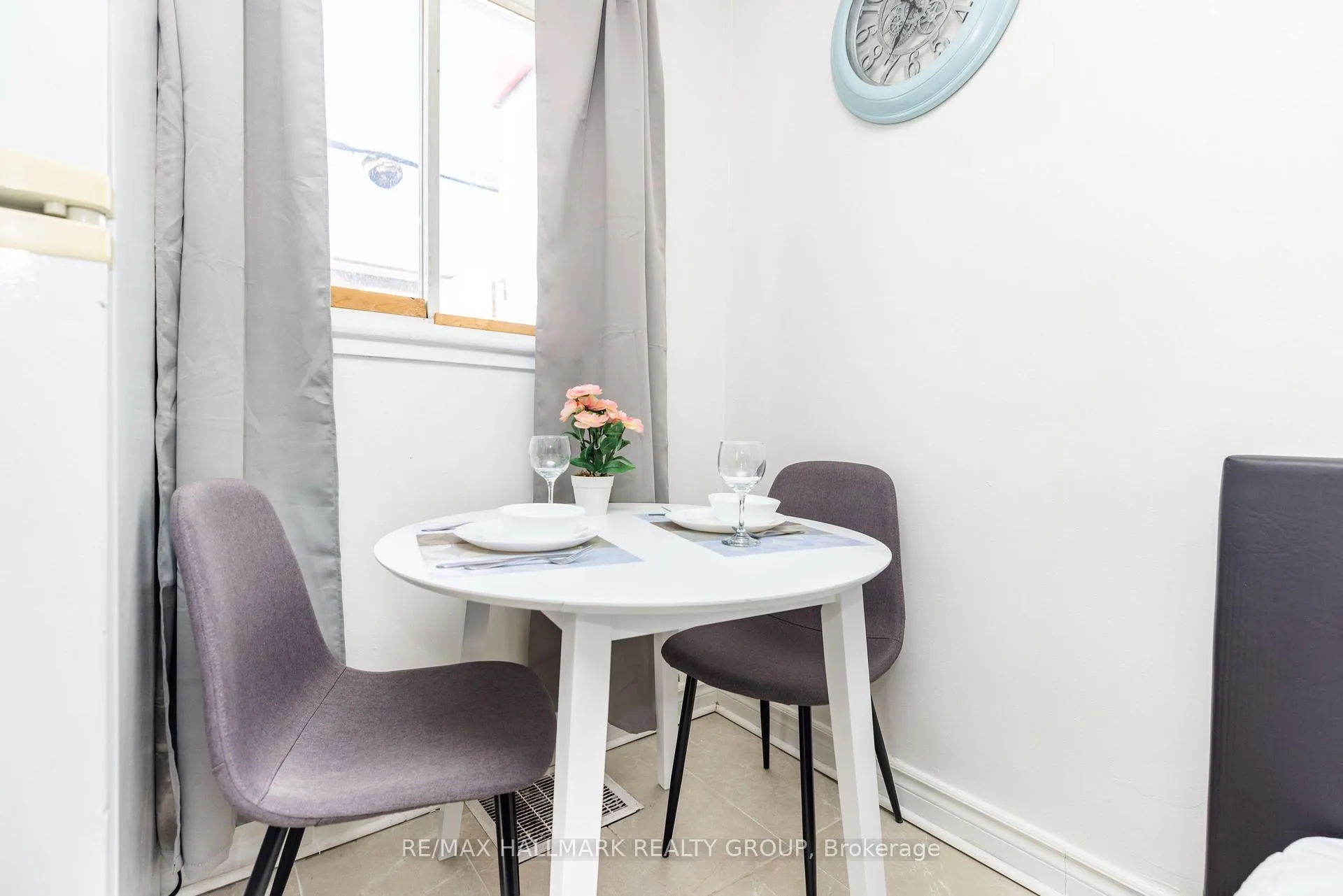 Photo 9 of Unit 3, 456 Bronson Avenue, Ottawa, West Centre Town — HOMEH