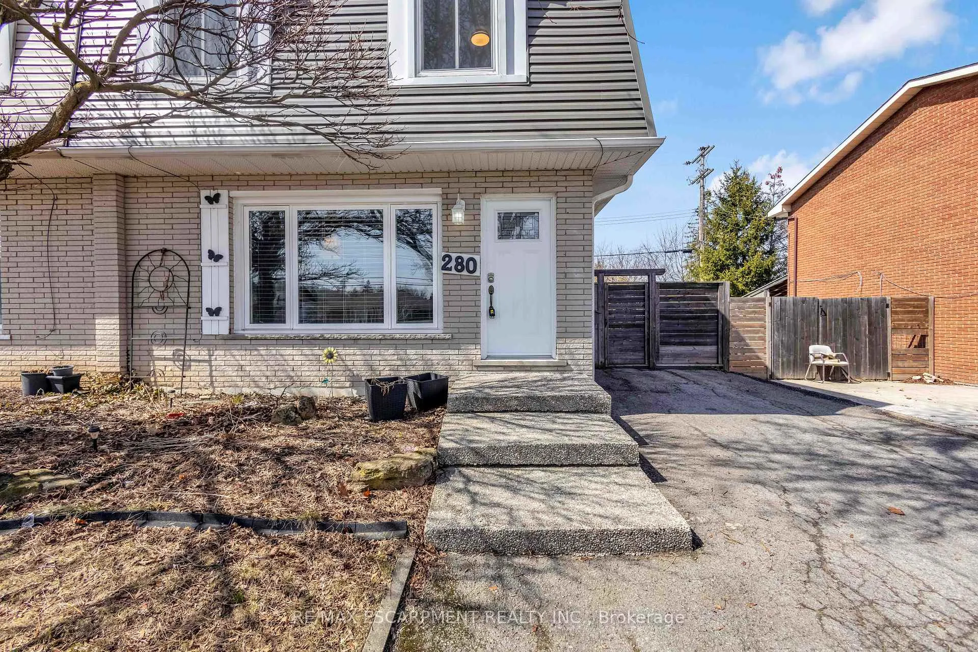 Photo 4 of 280 Quigley Street, Hamilton, Vincent — HOMEH