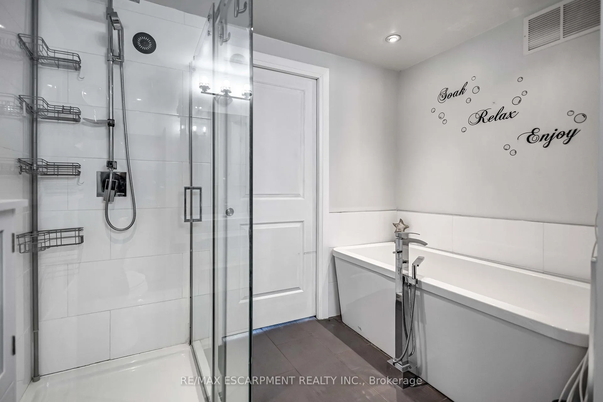 Photo 23 of 280 Quigley Street, Hamilton, Vincent — HOMEH