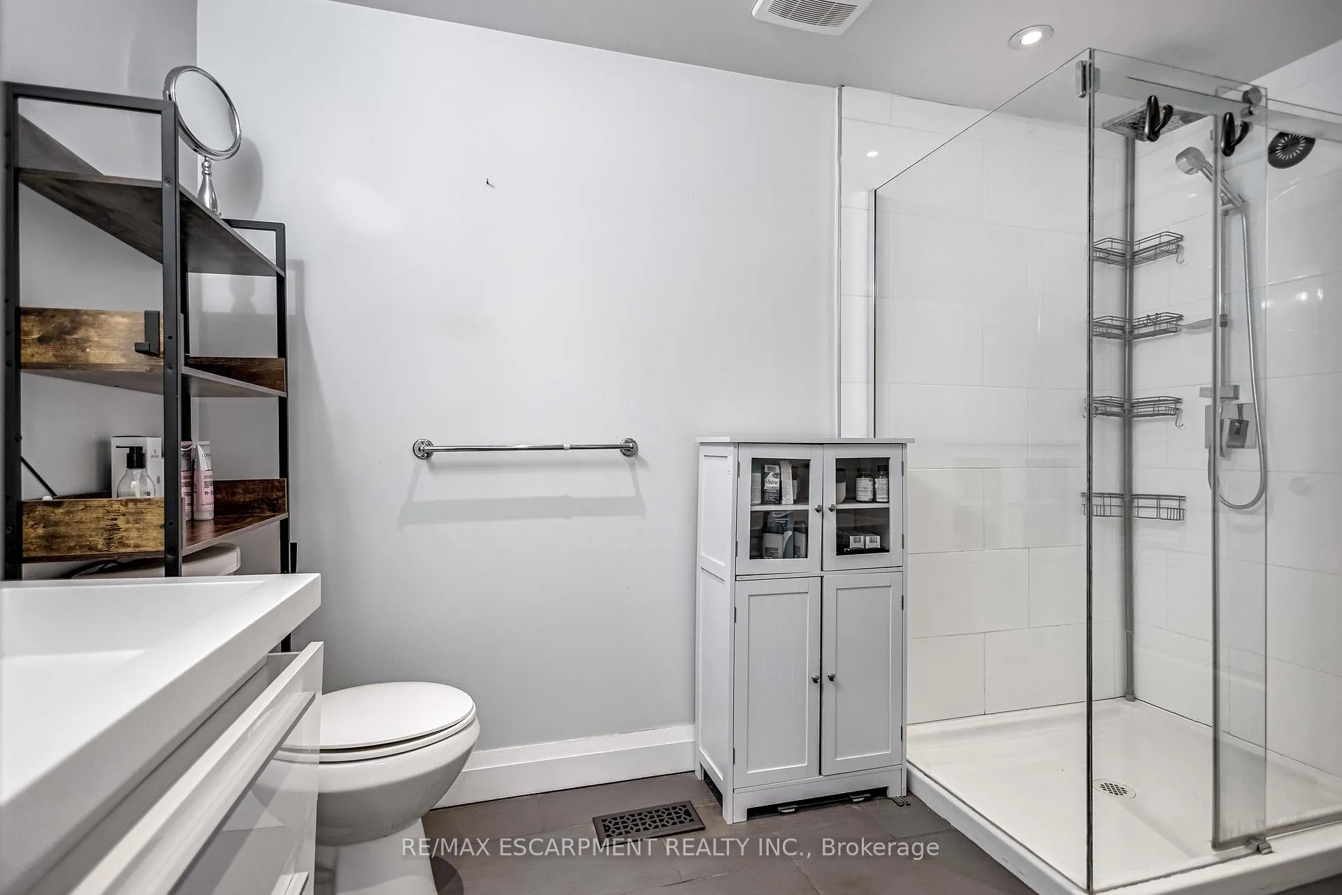 Photo 24 of 280 Quigley Street, Hamilton, Vincent — HOMEH