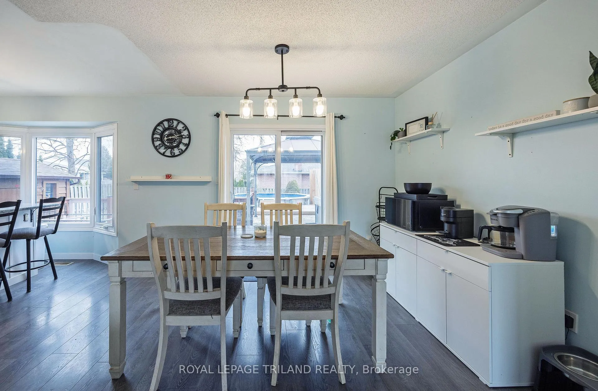 Photo 6 of 24 Farmington Drive, St. Thomas — HOMEH