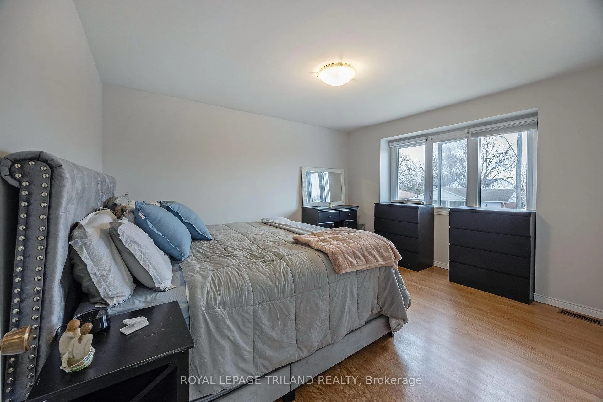 Photo 12 of 24 Farmington Drive, St. Thomas — HOMEH