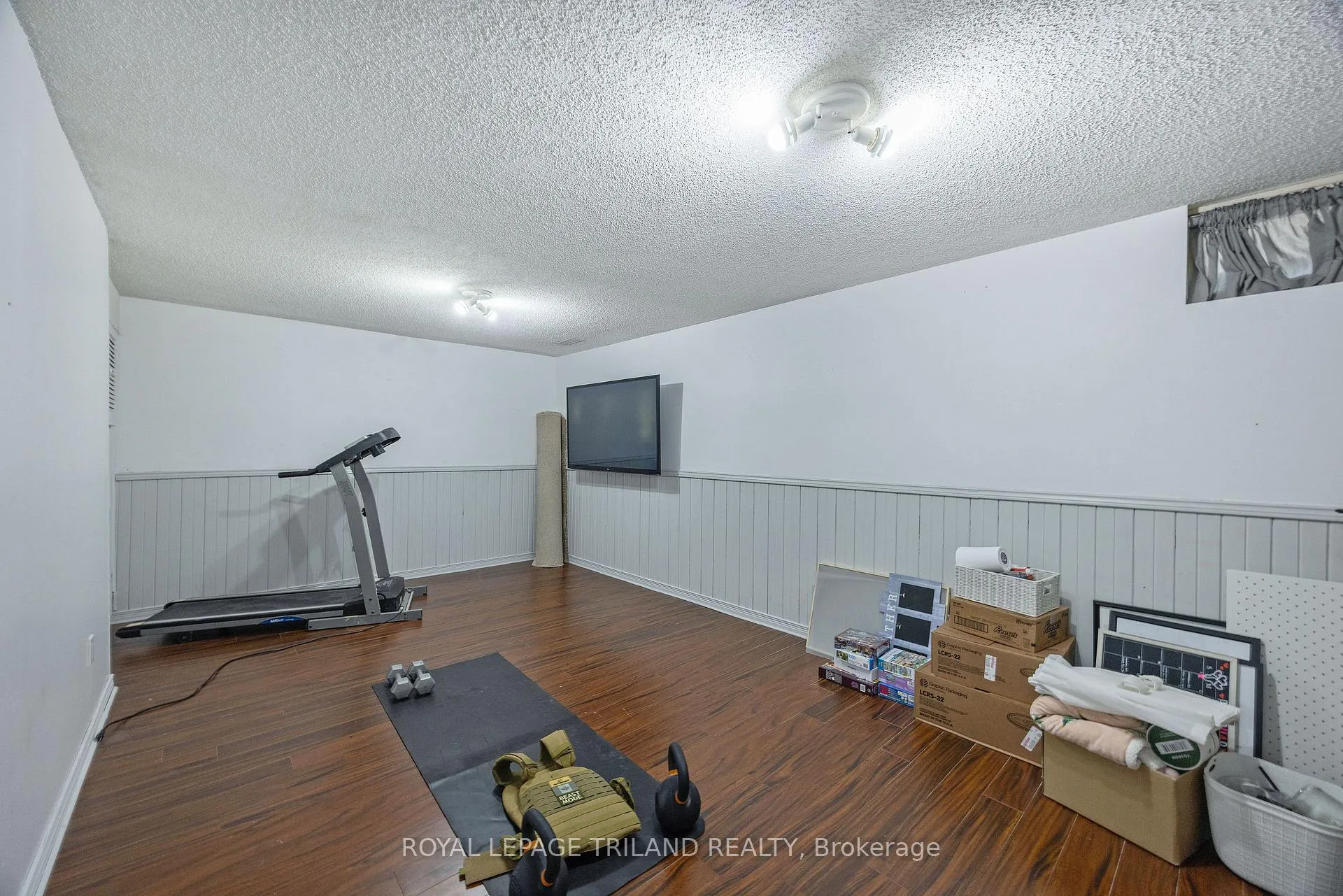 Photo 19 of 24 Farmington Drive, St. Thomas — HOMEH