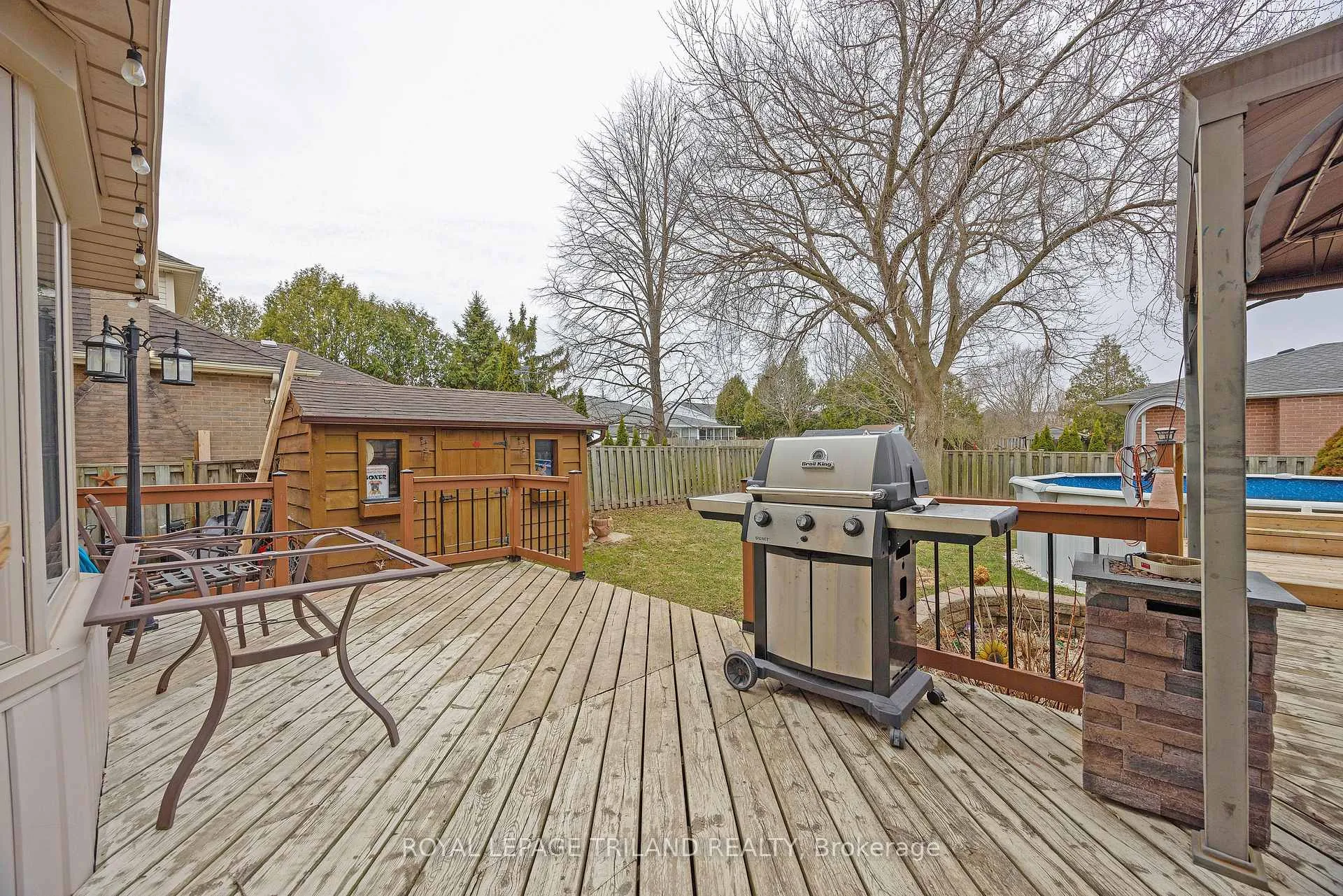 Photo 21 of 24 Farmington Drive, St. Thomas — HOMEH