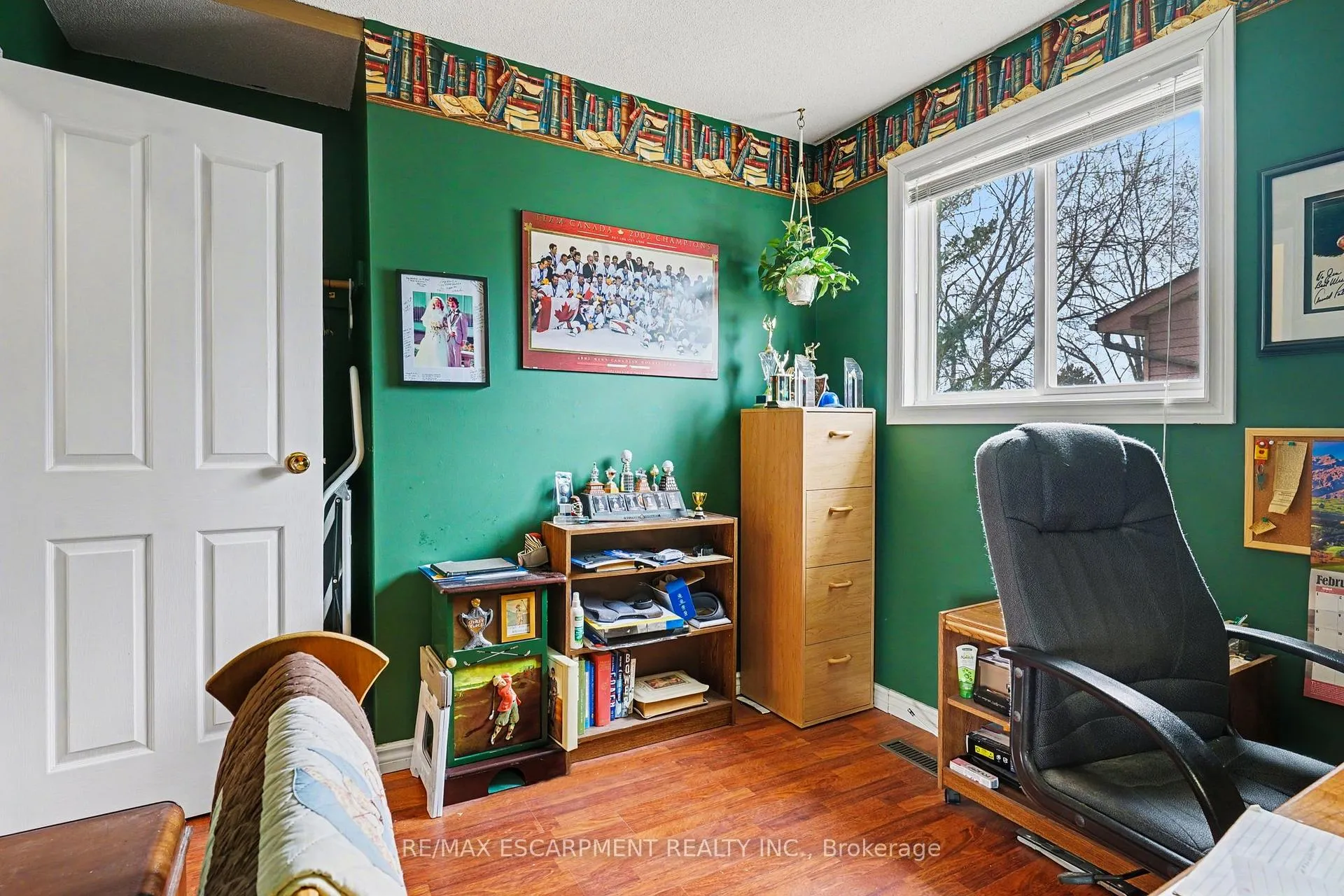 Photo 17 of 2381 Middlesmoor Crescent, Burlington, Brant Hills — HOMEH