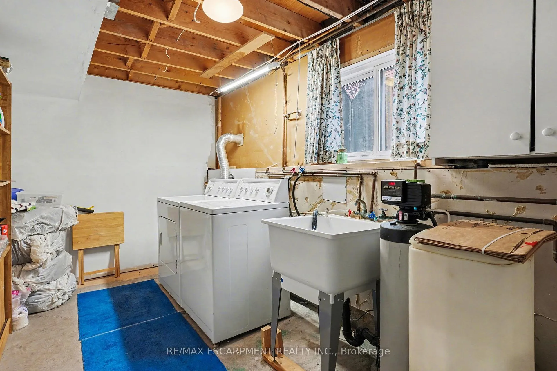 Photo 21 of 2381 Middlesmoor Crescent, Burlington, Brant Hills — HOMEH
