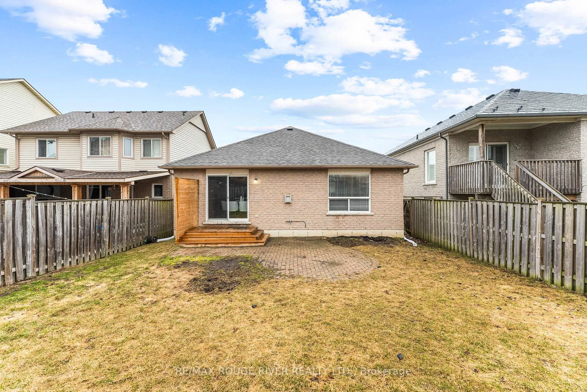Photo 33 of 16 Aylesworth Avenue, Clarington, Courtice — HOMEH