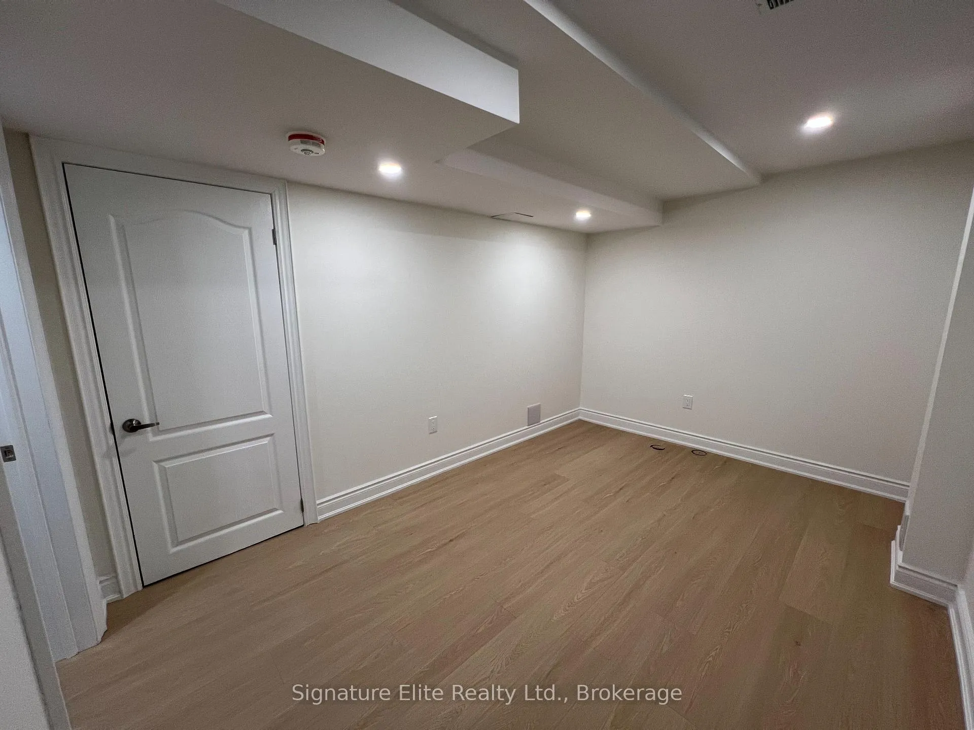 Photo 6 of Unit Bsmt, 48 Ray Richards Street, Clarington, Bowmanville — HOMEH