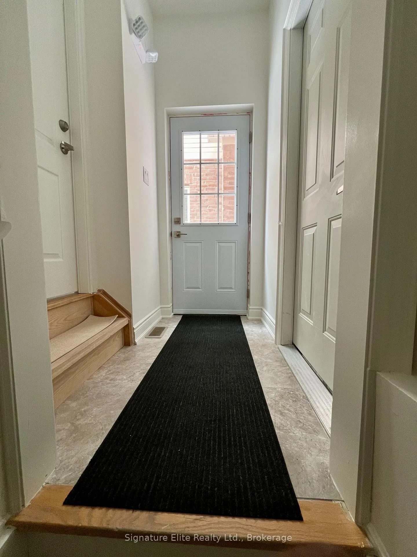 Photo 8 of Unit Bsmt, 48 Ray Richards Street, Clarington, Bowmanville — HOMEH
