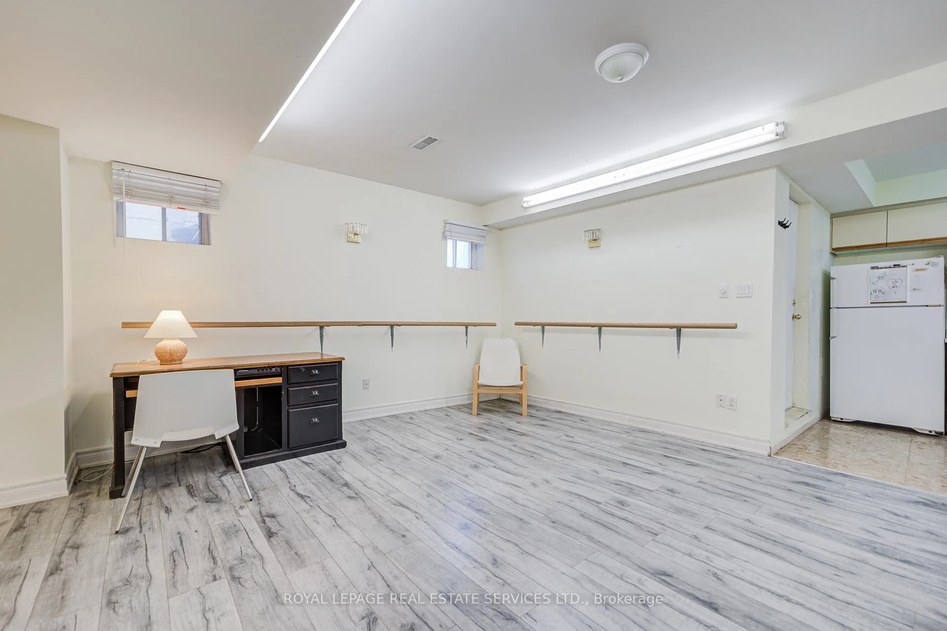 Photo 14 of Unit Lower, 117 Clark Avenue, Markham, Thornhill — HOMEH