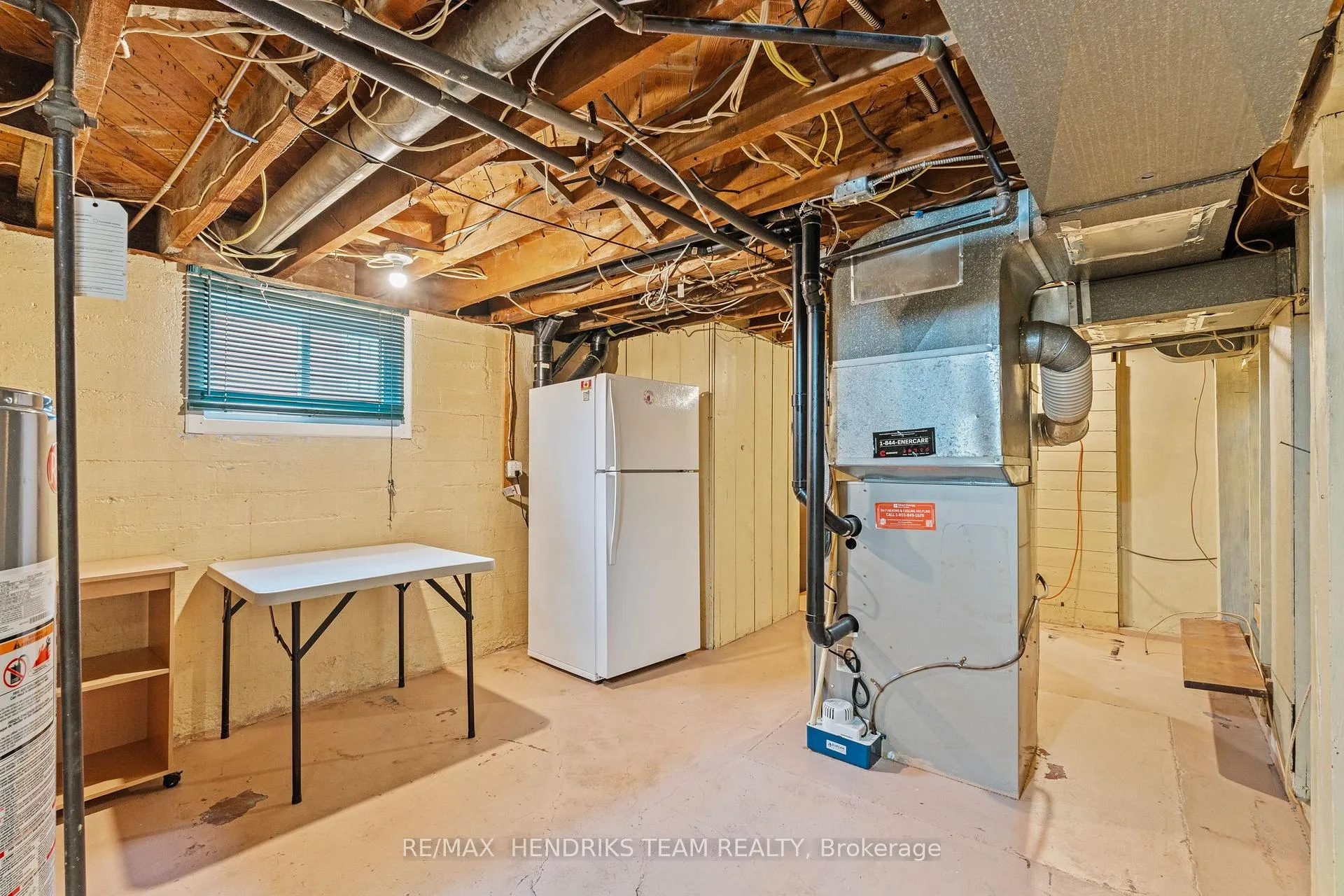 Photo 22 of 27 Lorne Street, St. Catharines, E. Chester — HOMEH
