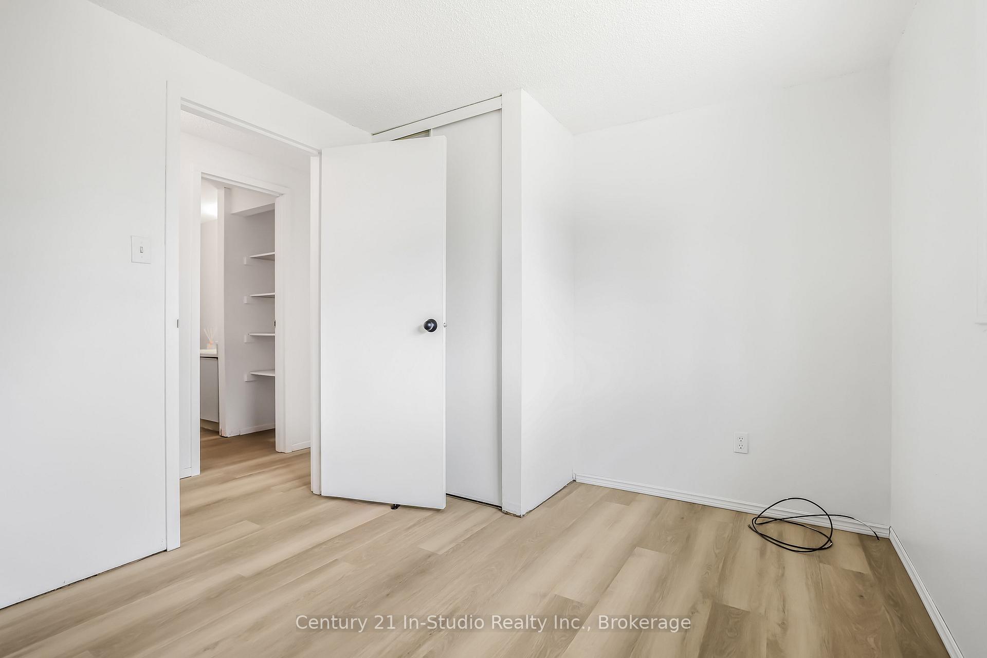 Photo 18 of 692 Johnston Crescent, Kincardine — HOMEH