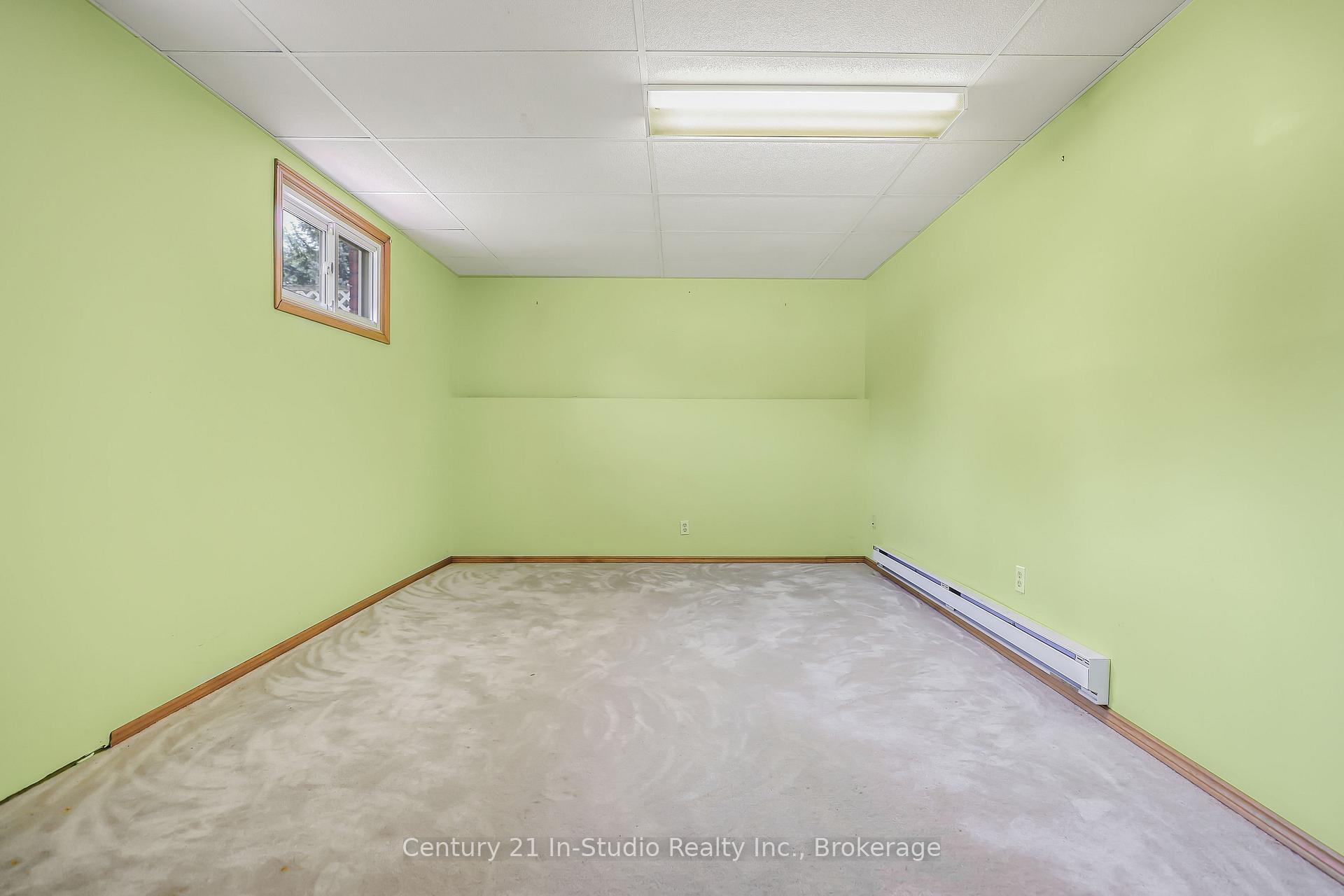 Photo 25 of 692 Johnston Crescent, Kincardine — HOMEH