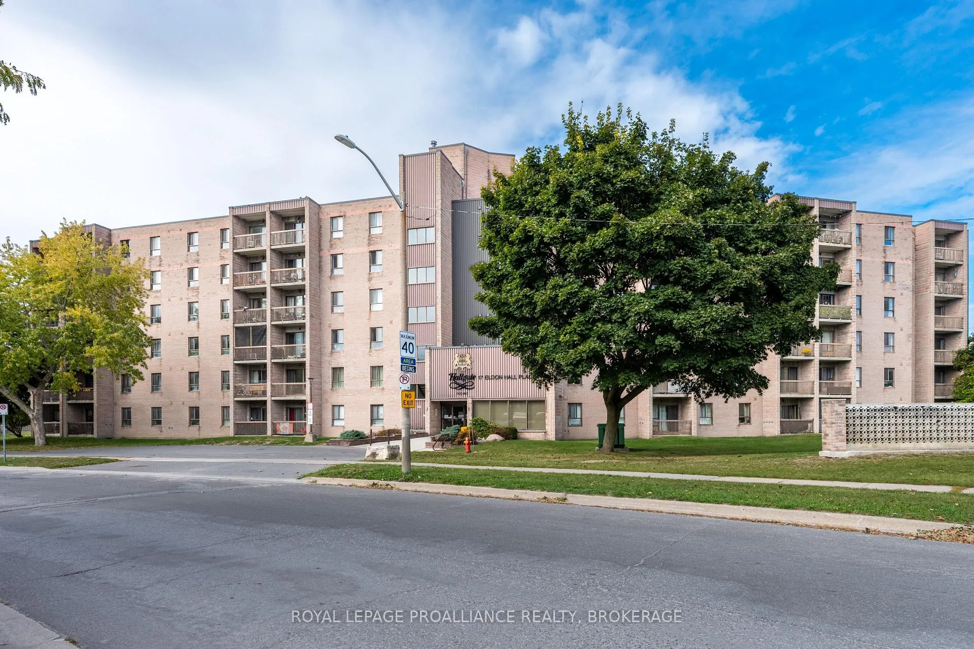 Photo 3 of Unit 510, 17 Eldon Hall Place, Kingston, Central City West — HOMEH