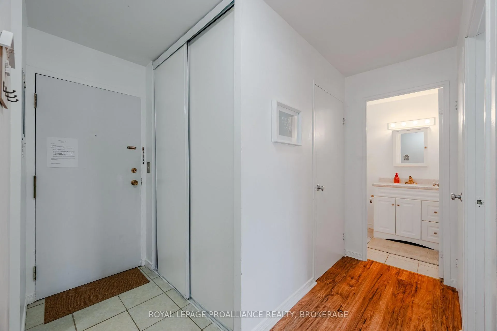 Photo 5 of Unit 510, 17 Eldon Hall Place, Kingston, Central City West — HOMEH