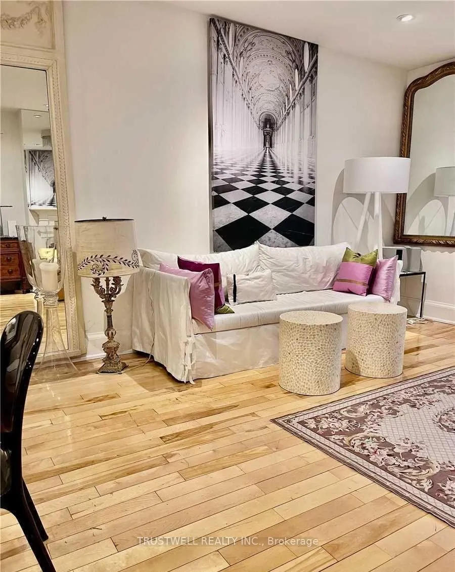Photo 2 of Unit Main, 220 Rose Park Drive, Toronto, Rosedale-Moore Park — HOMEH