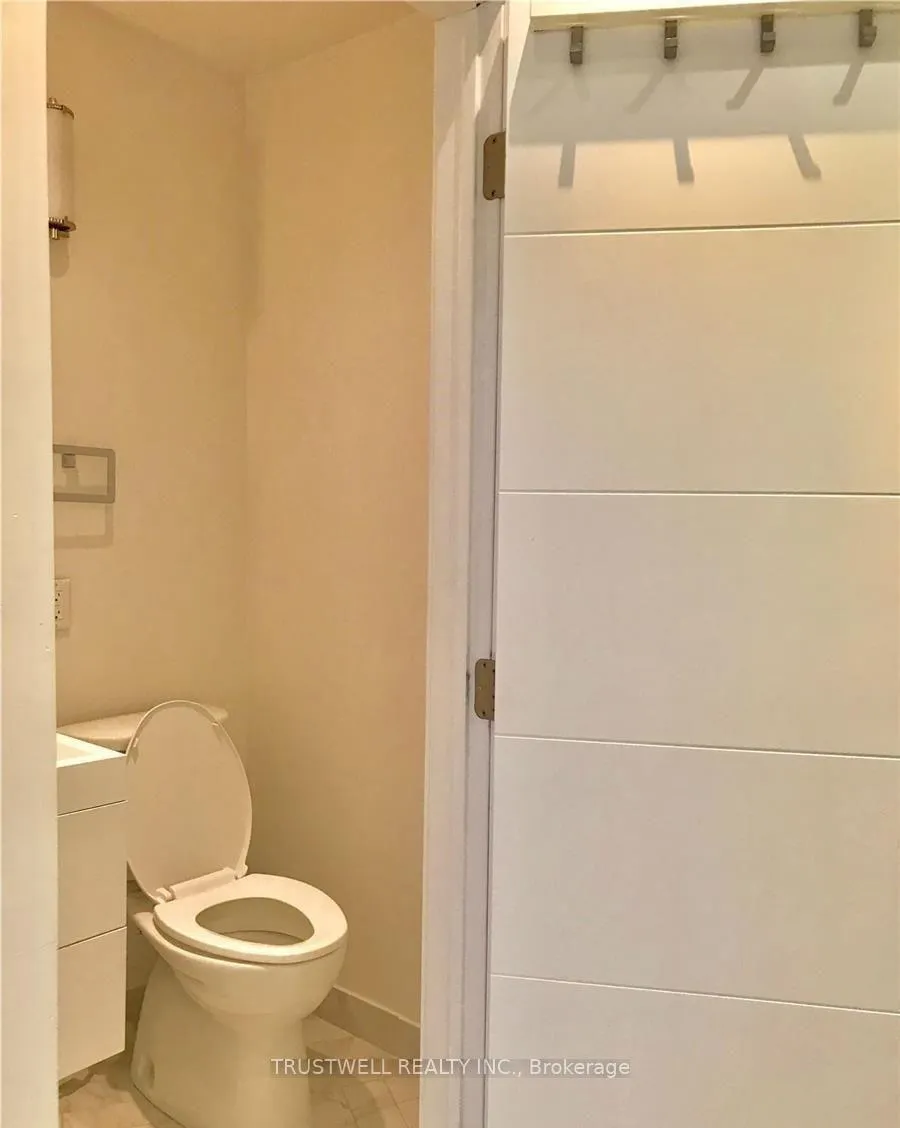 Photo 15 of Unit Main, 220 Rose Park Drive, Toronto, Rosedale-Moore Park — HOMEH