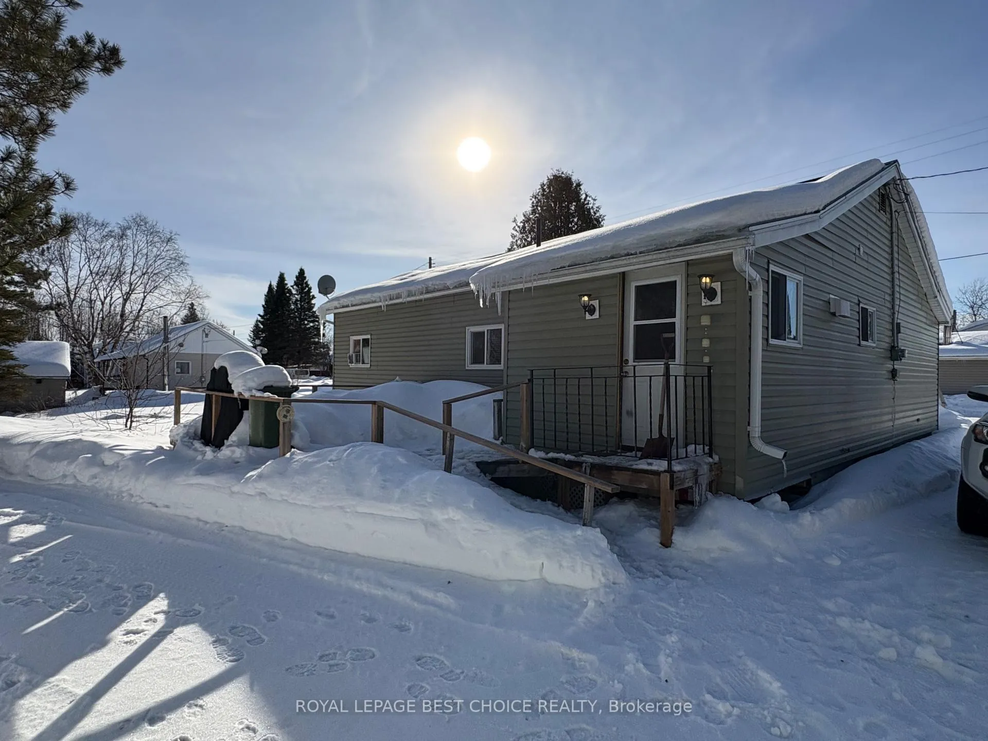 Photo 2 of 57 Hillview Street, Timiskaming, TIM - Outside - Rural — HOMEH