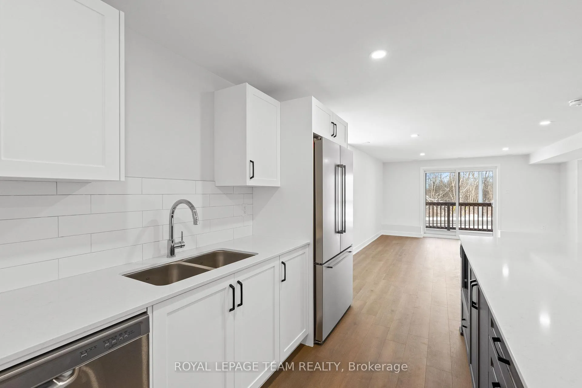 Photo 7 of Unit 2, 1108 Moore Street, Brockville — HOMEH