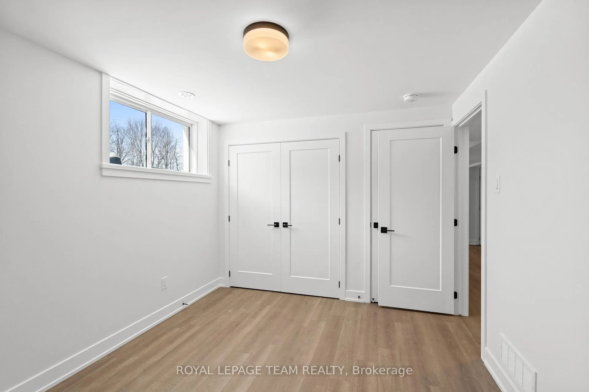 Photo 24 of Unit 2, 1108 Moore Street, Brockville — HOMEH