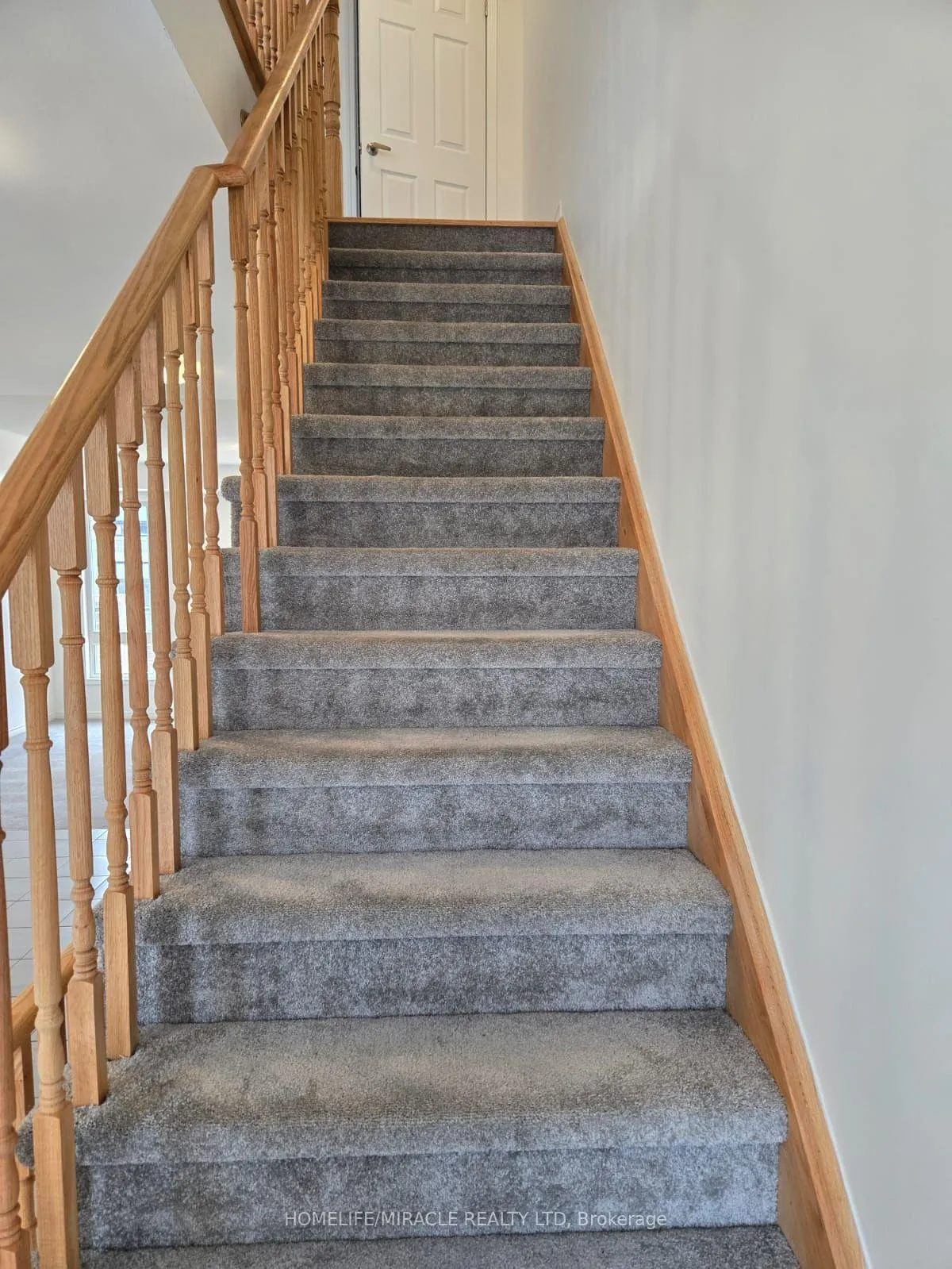 Photo 11 of 1431 Coral Spgs Path, Oshawa, Taunton — HOMEH