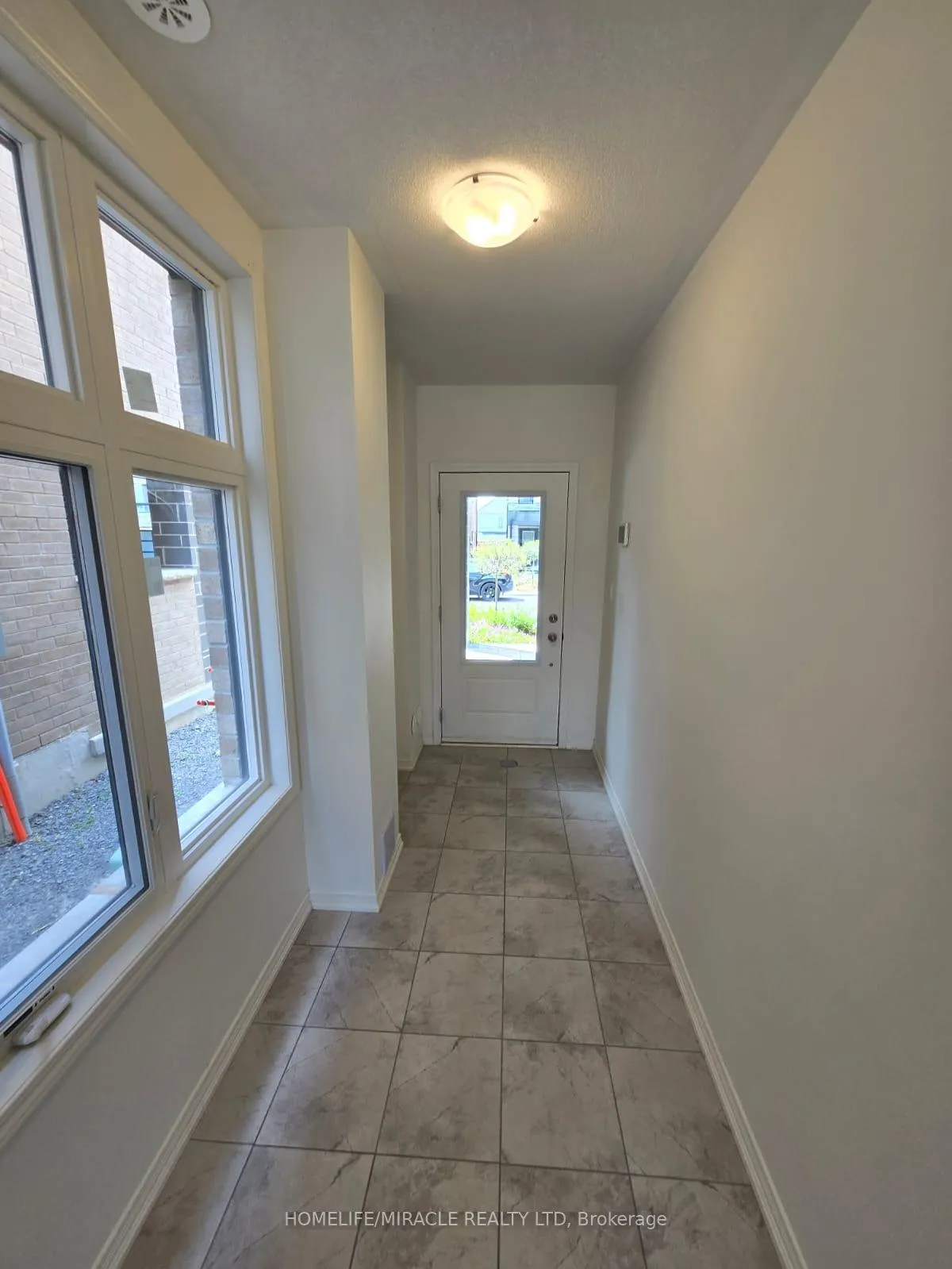 Photo 27 of 1431 Coral Spgs Path, Oshawa, Taunton — HOMEH