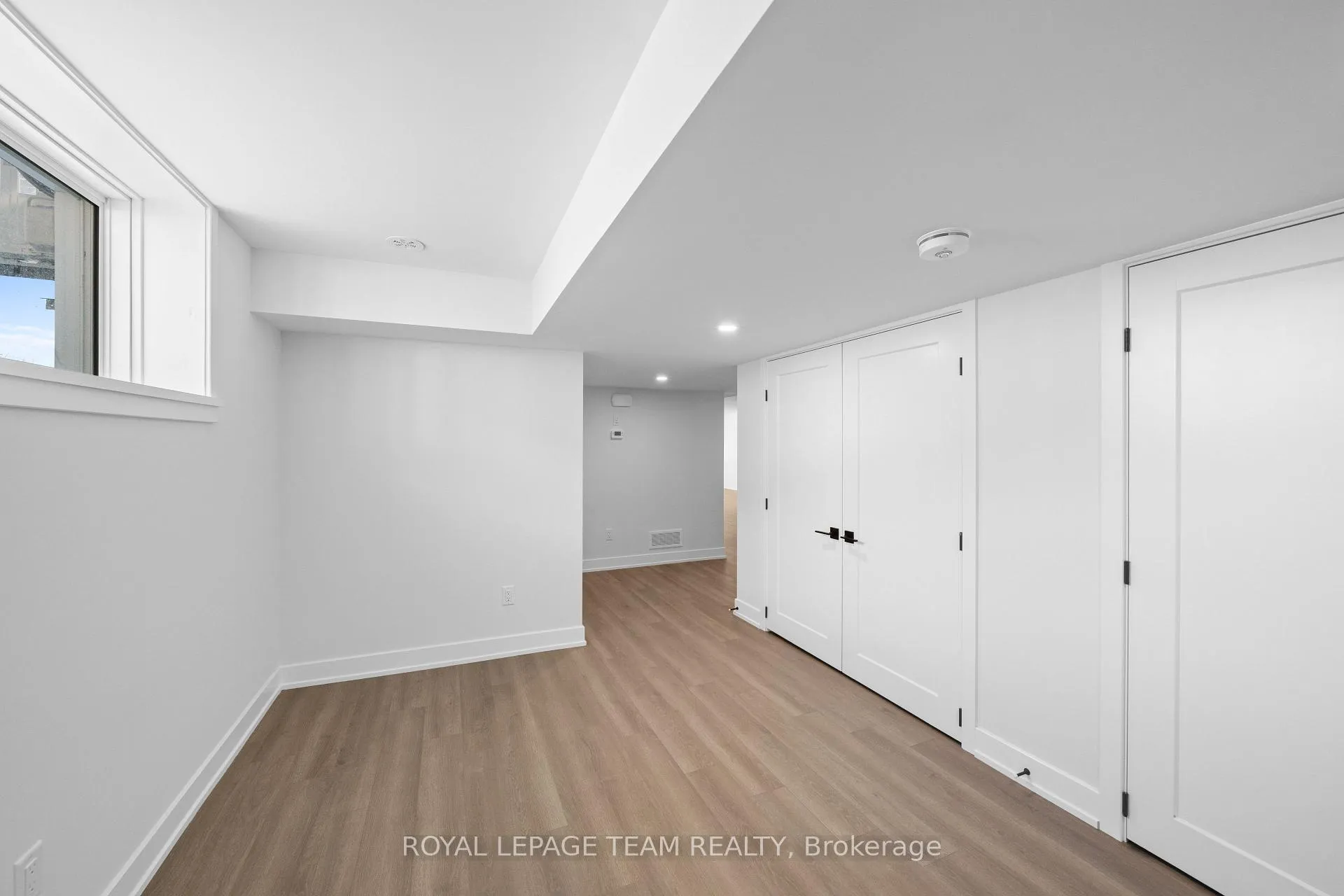 Photo 5 of Unit 2, 1116 Moore Street, Brockville — HOMEH