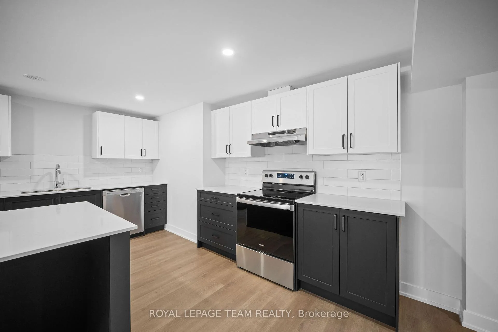 Photo 14 of Unit 2, 1116 Moore Street, Brockville — HOMEH