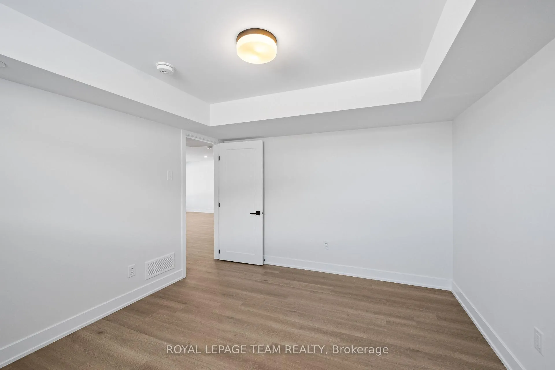 Photo 21 of Unit 2, 1116 Moore Street, Brockville — HOMEH