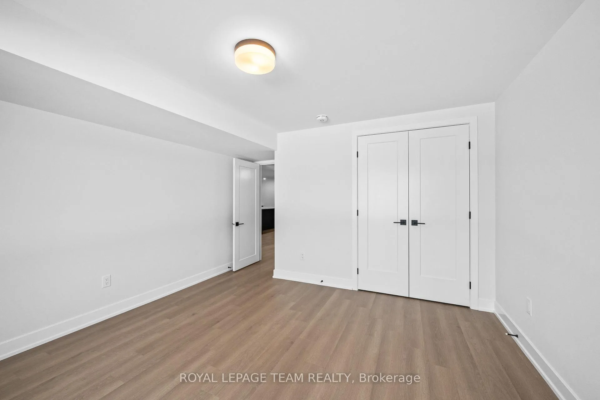 Photo 26 of Unit 2, 1116 Moore Street, Brockville — HOMEH