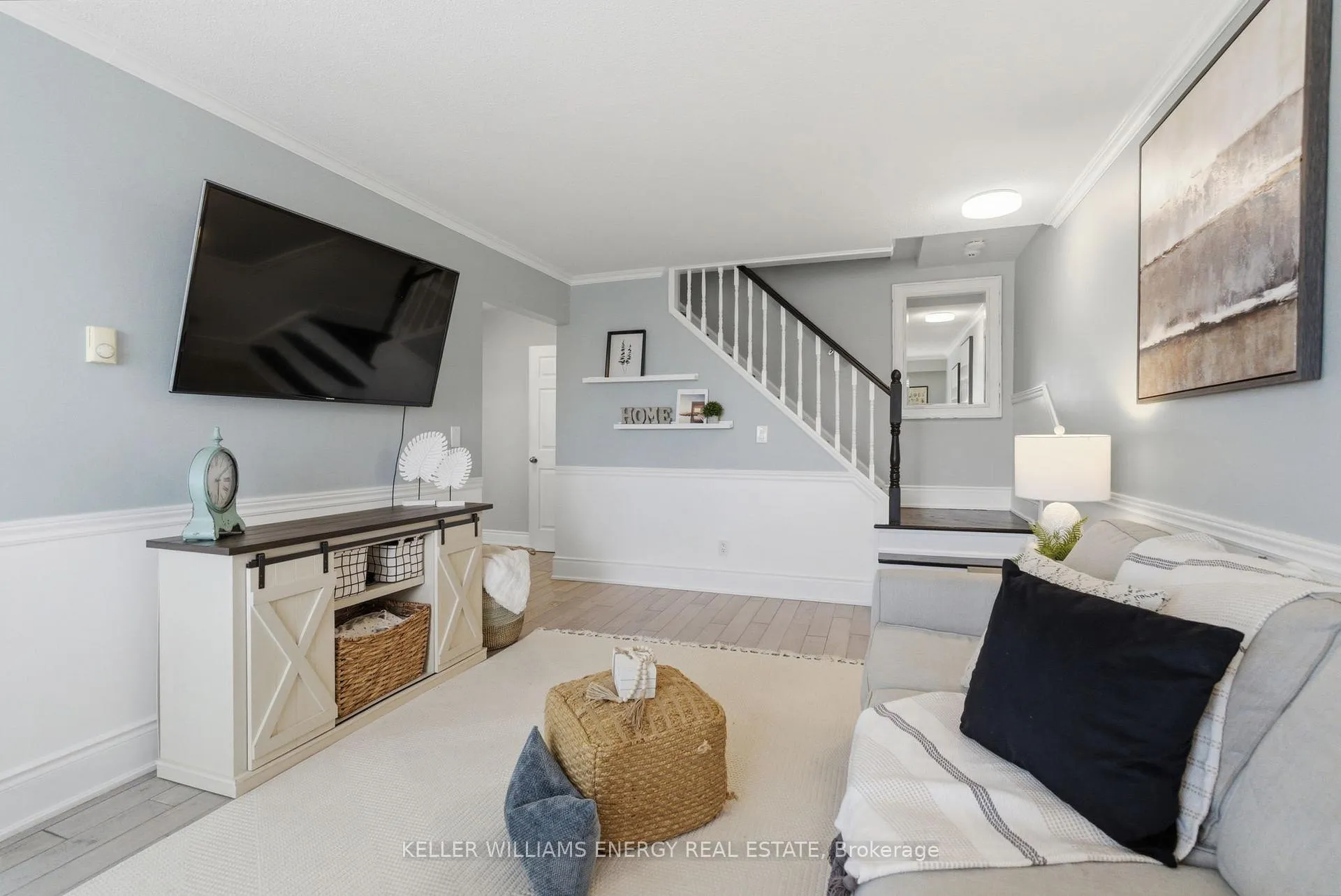 Photo 4 of Unit 12, 33 Taunton Road E, Oshawa, Centennial — HOMEH