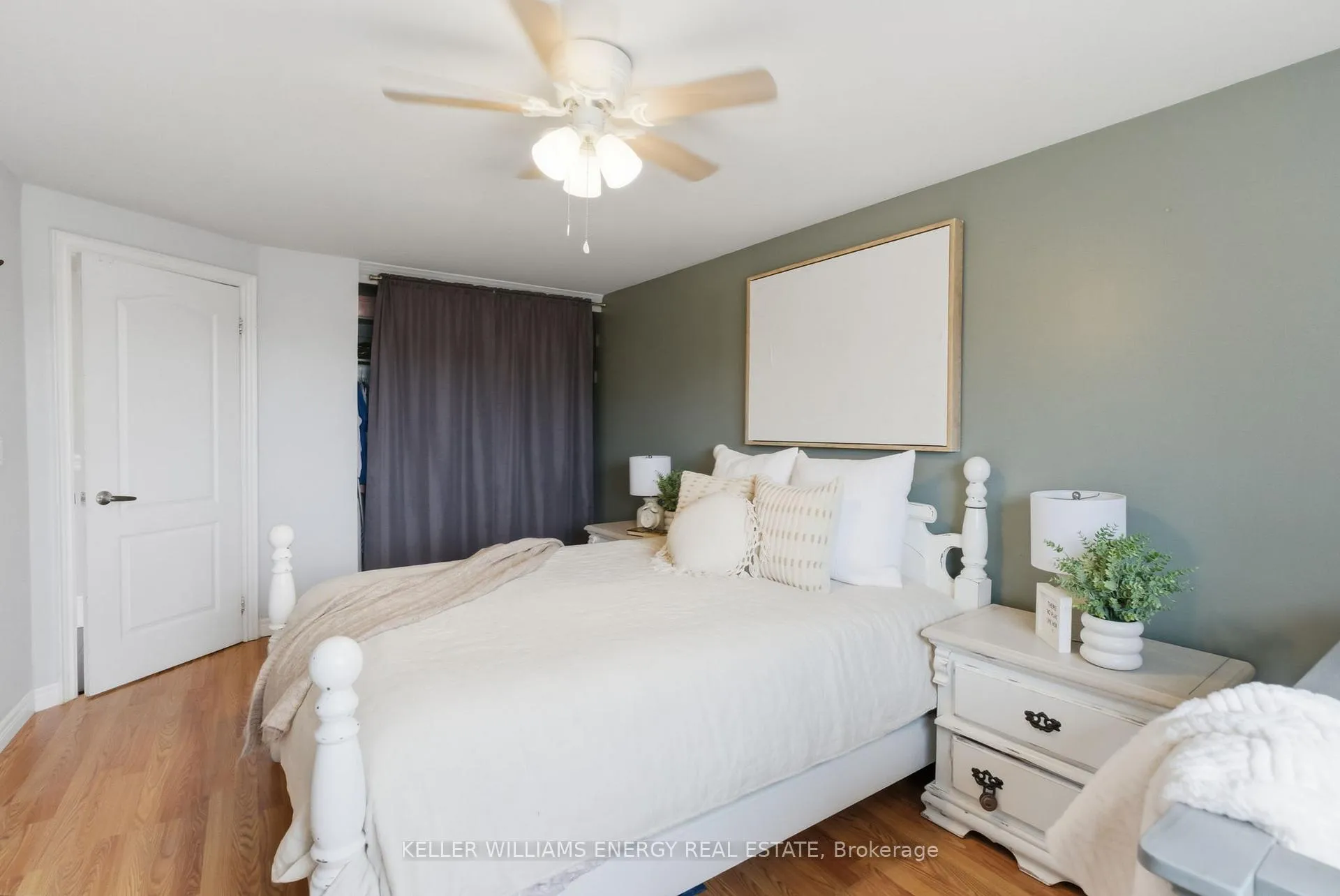 Photo 16 of Unit 12, 33 Taunton Road E, Oshawa, Centennial — HOMEH