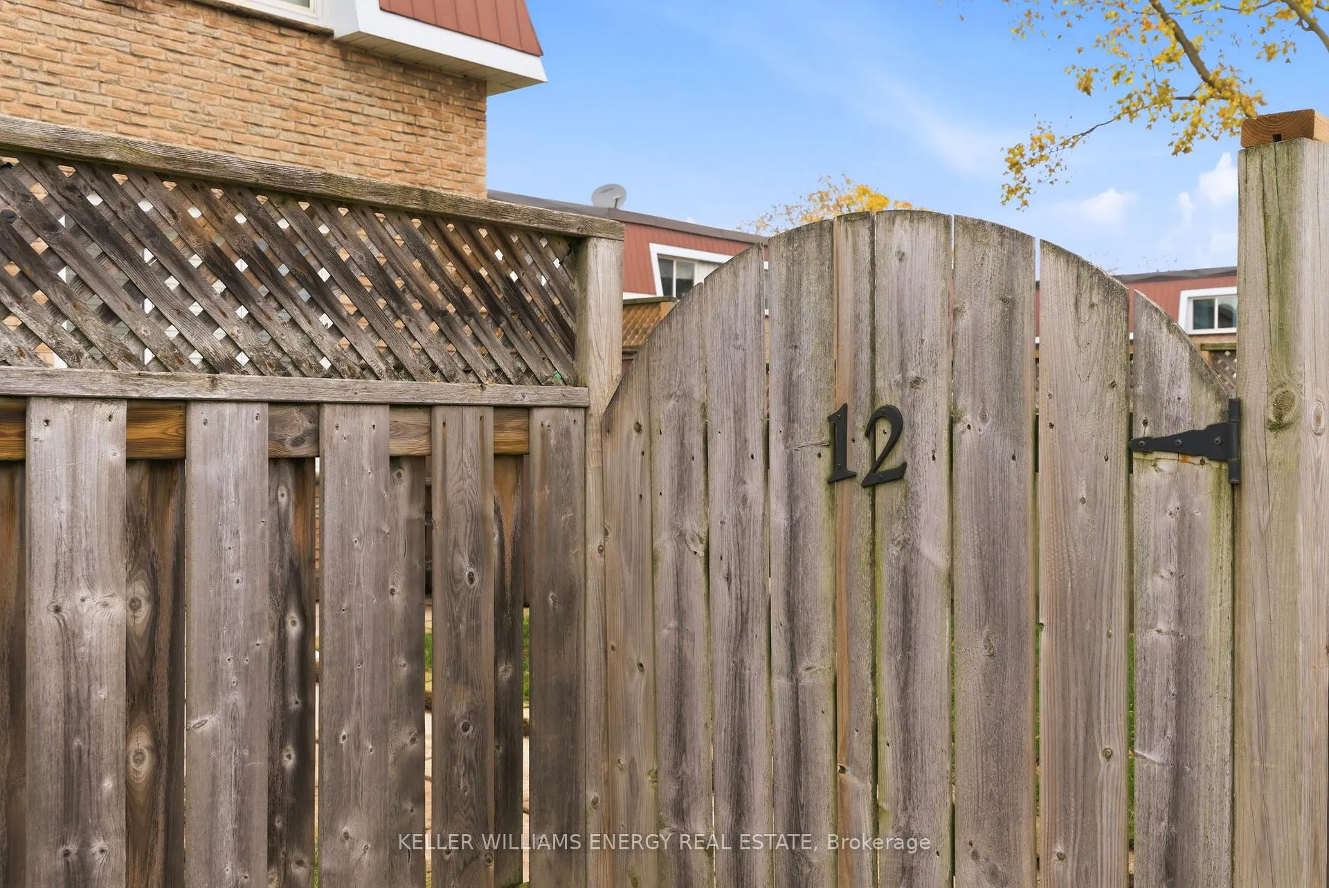 Photo 29 of Unit 12, 33 Taunton Road E, Oshawa, Centennial — HOMEH