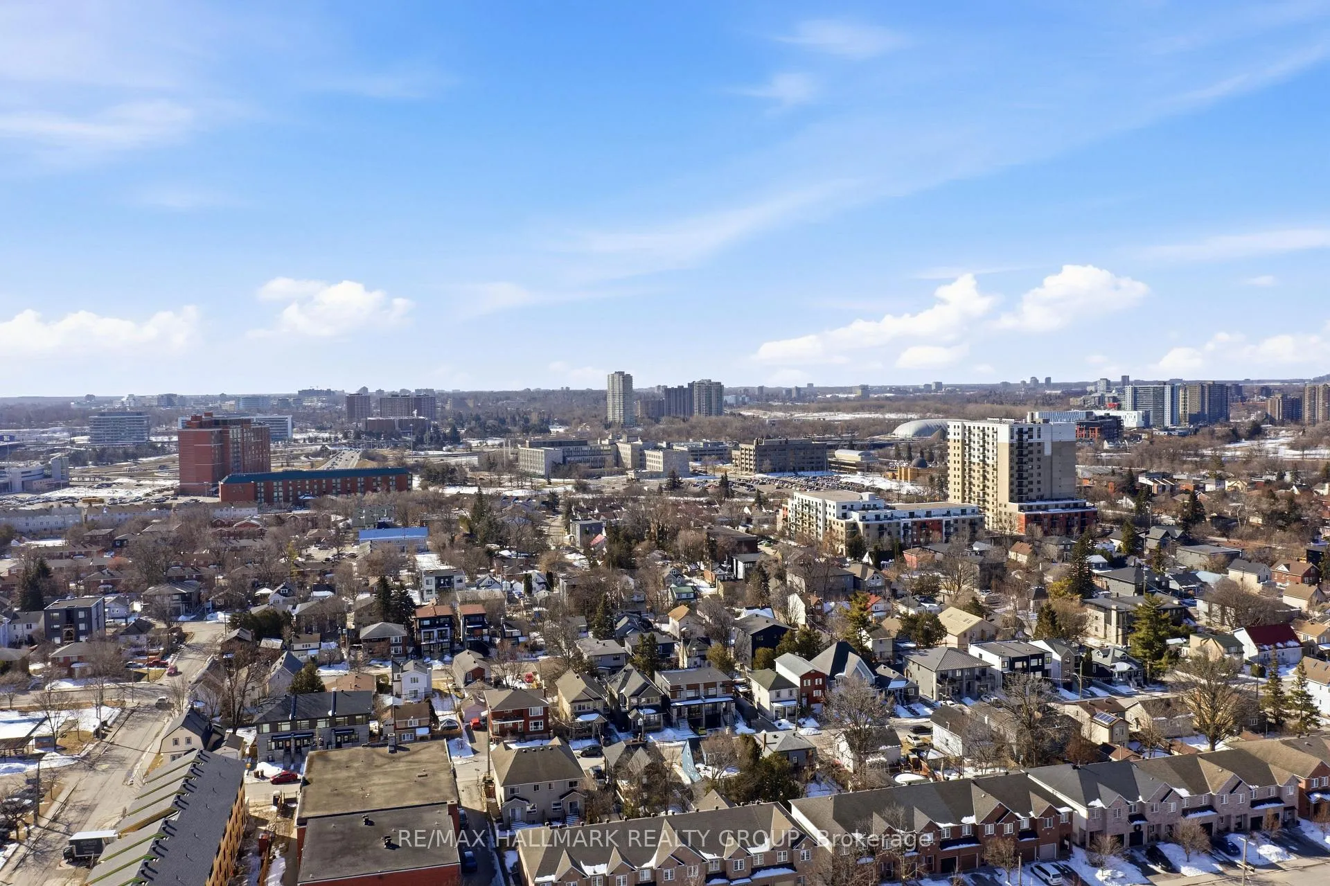 Photo 12 of 211 Columbus Avenue, Ottawa, Overbrook/Castle Heights — HOMEH