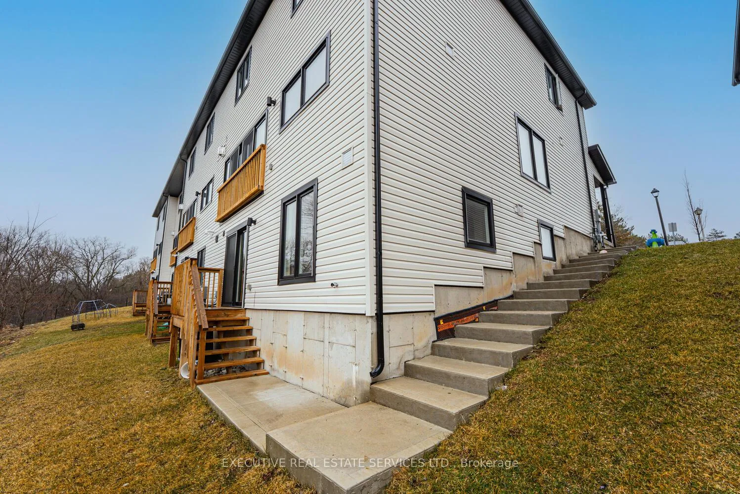 Photo 22 of Unit 10-Bsmt, 20 Trailside Drive, Haldimand — HOMEH